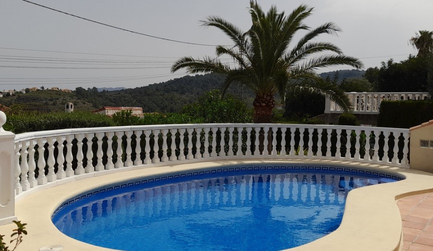 Reventa - Villa -
Orba - Inland