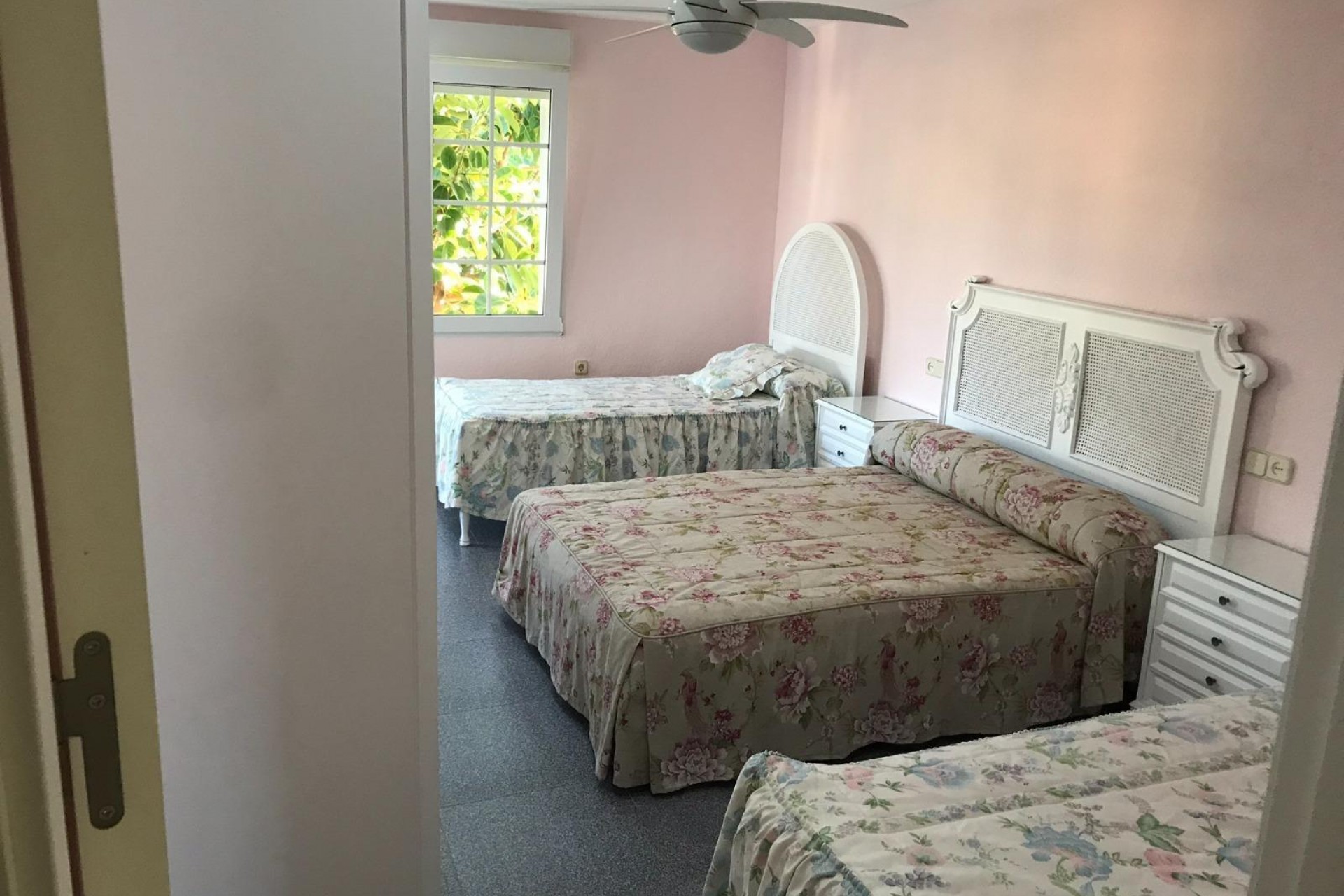 Reventa - Villa -
Orihuela Costa - Cabo Roig