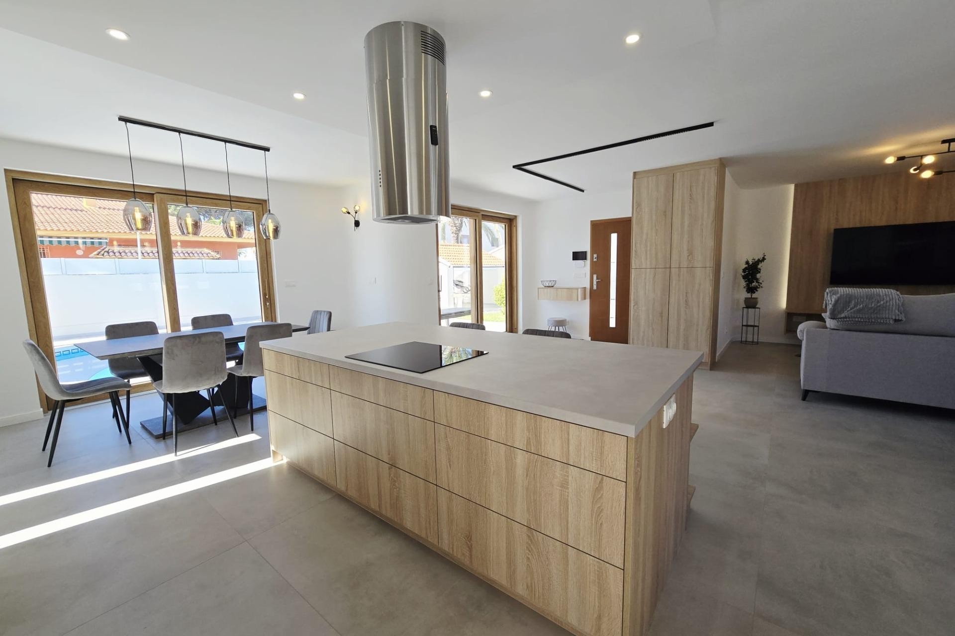 Reventa - Villa -
Orihuela Costa - Cabo Roig