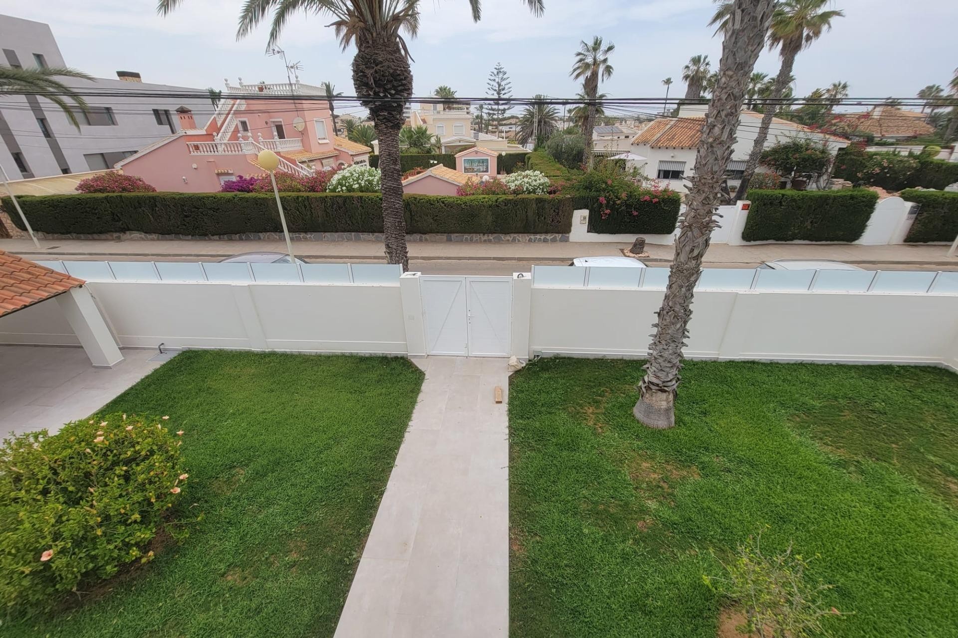 Reventa - Villa -
Orihuela Costa - Cabo Roig