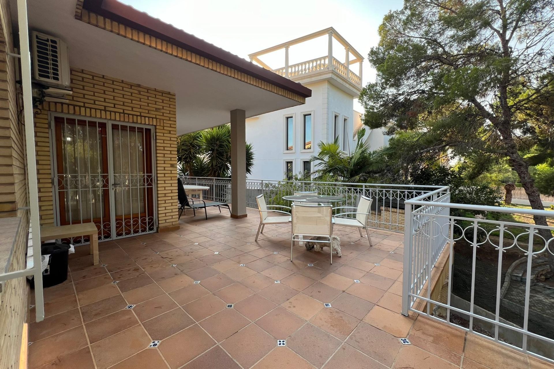 Reventa - Villa -
Orihuela Costa - Campoamor