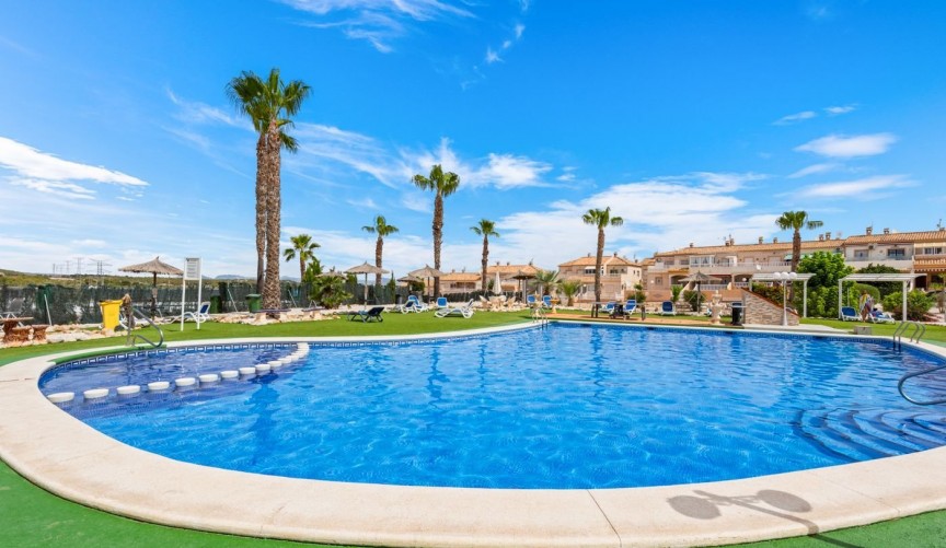 Reventa - Villa -
Orihuela Costa - Costa Blanca