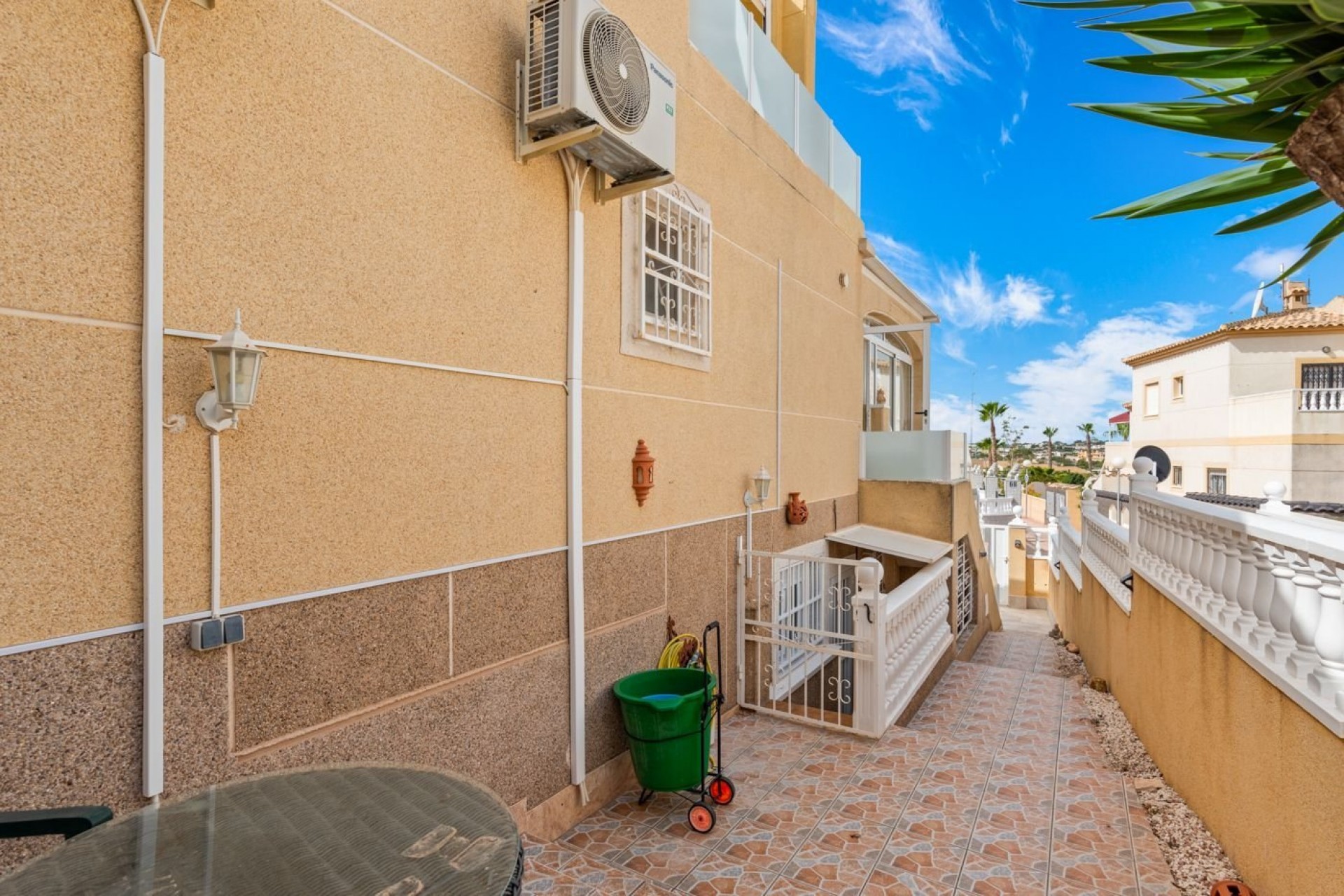 Reventa - Villa -
Orihuela Costa - Costa Blanca