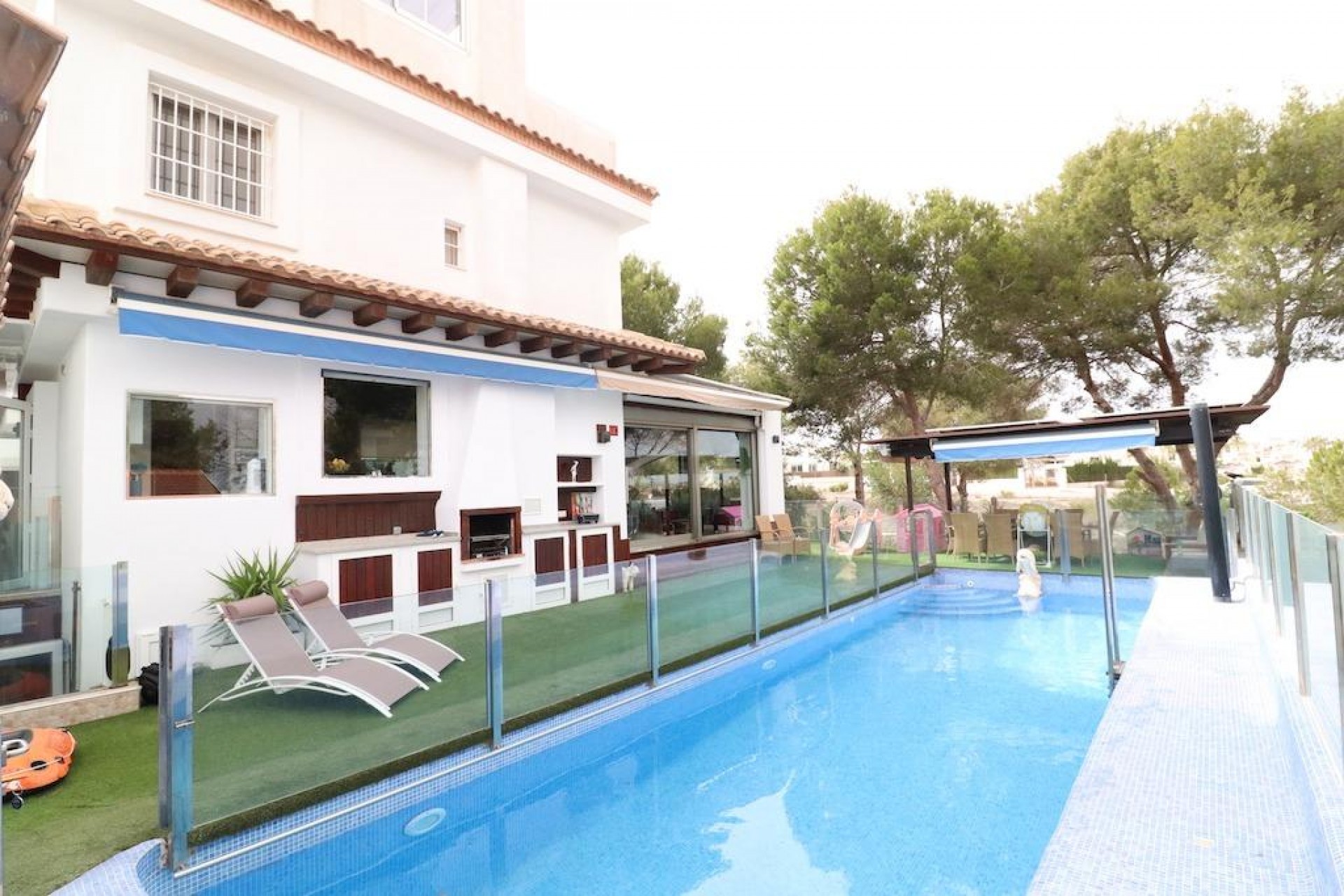 Reventa - Villa -
Orihuela Costa - Costa Blanca