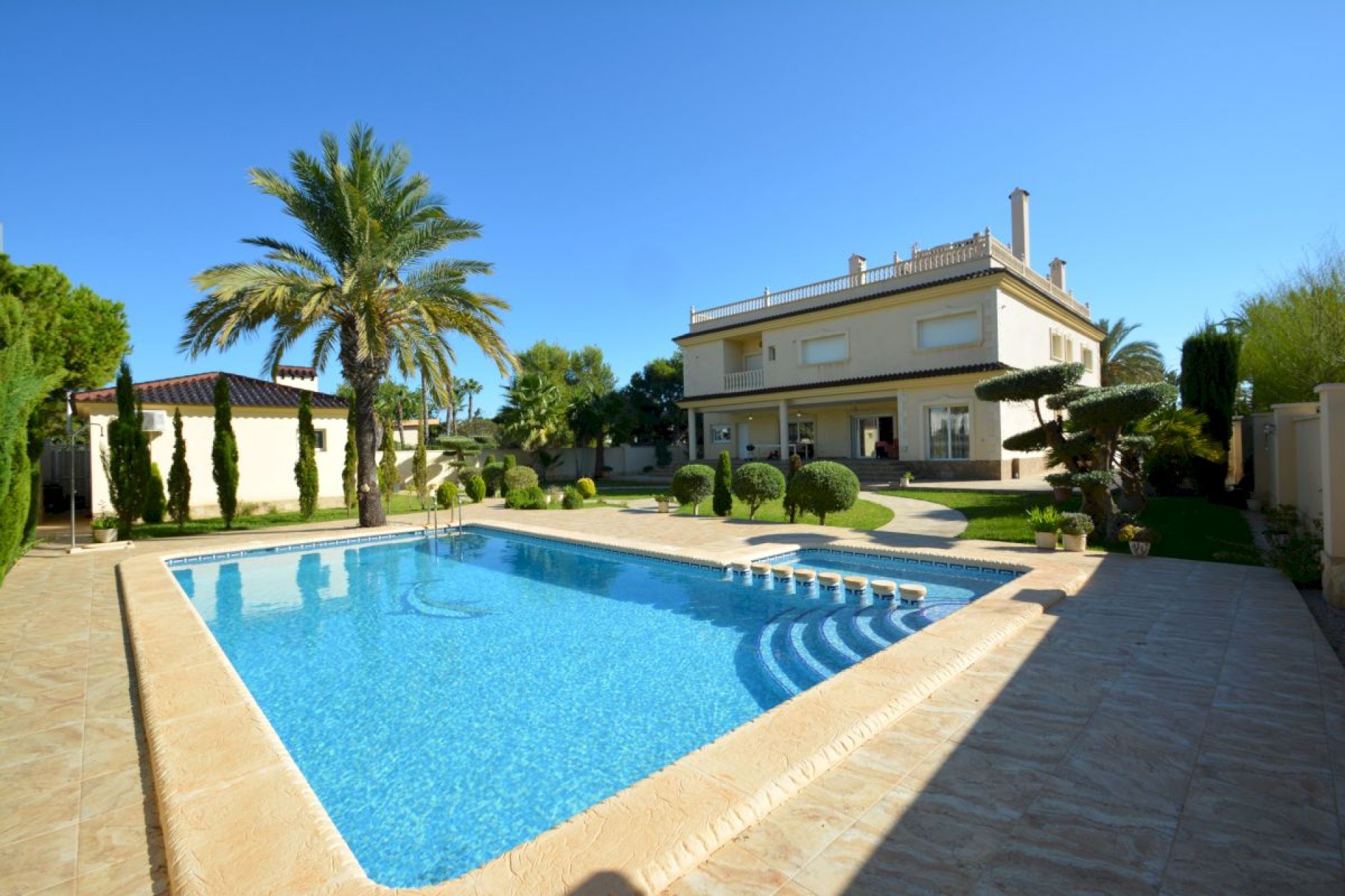 Reventa - Villa -
Orihuela Costa - Costa Blanca