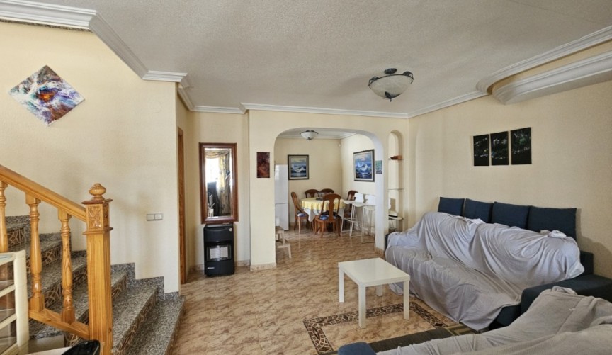 Reventa - Villa -
Orihuela Costa - Costa Blanca