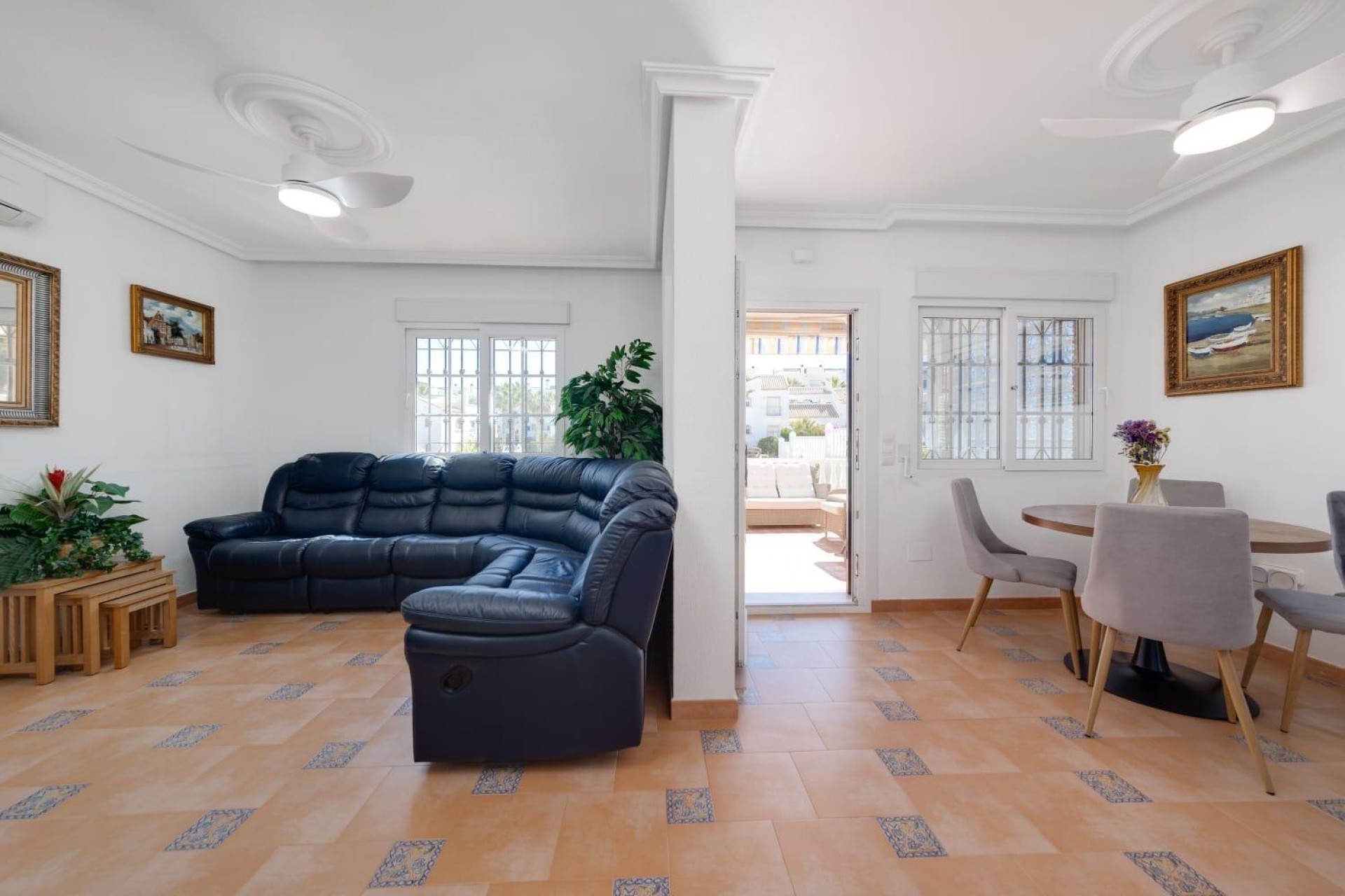 Reventa - Villa -
Orihuela Costa - Costa Blanca