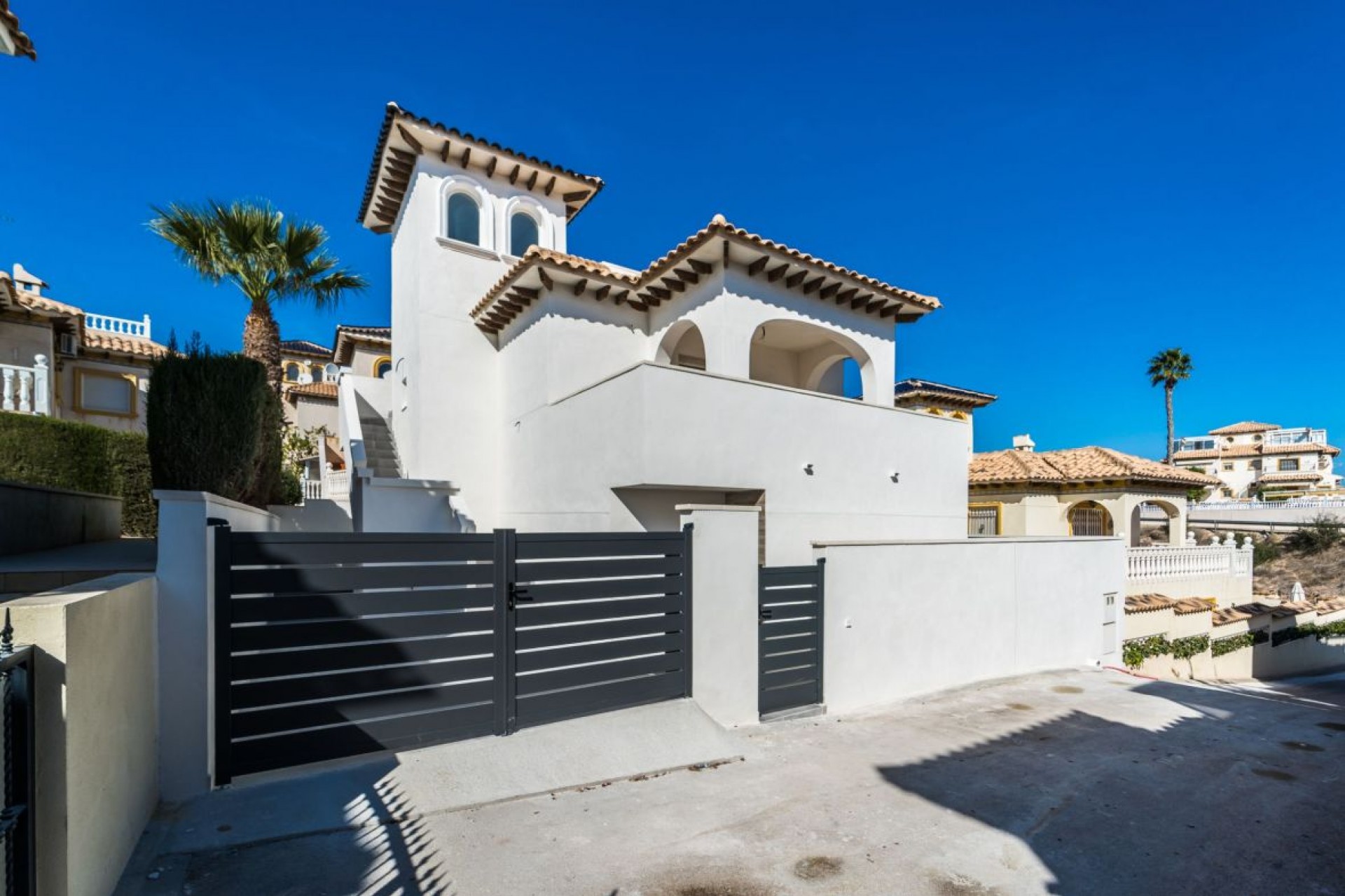 Reventa - Villa -
Orihuela Costa - Costa Blanca