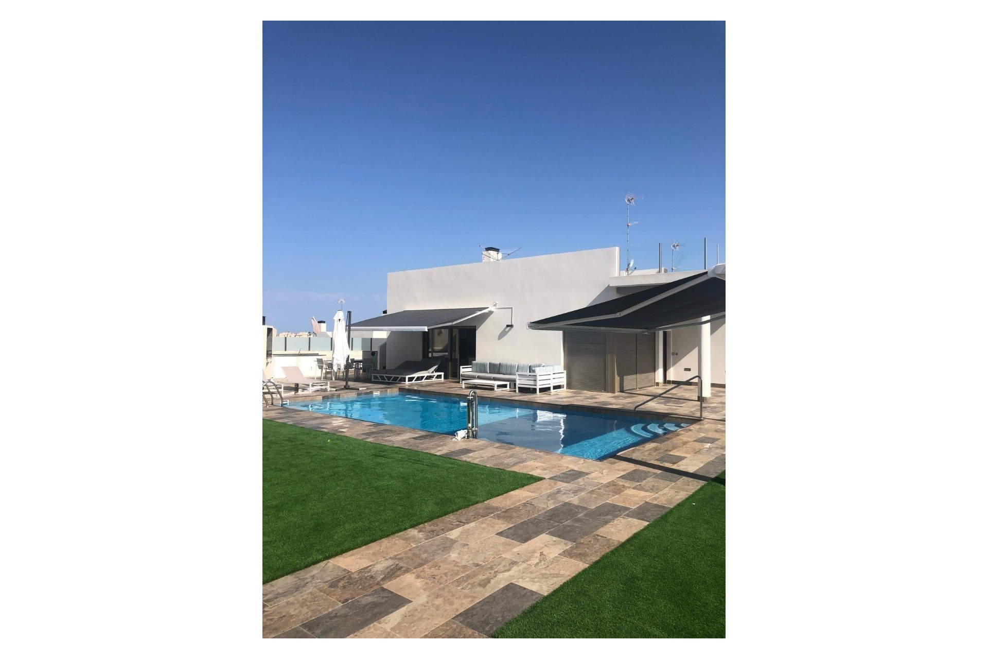 Reventa - Villa -
Orihuela Costa - Costa Blanca