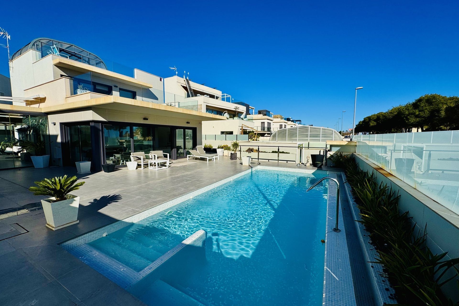 Reventa - Villa -
Orihuela Costa - Costa Blanca