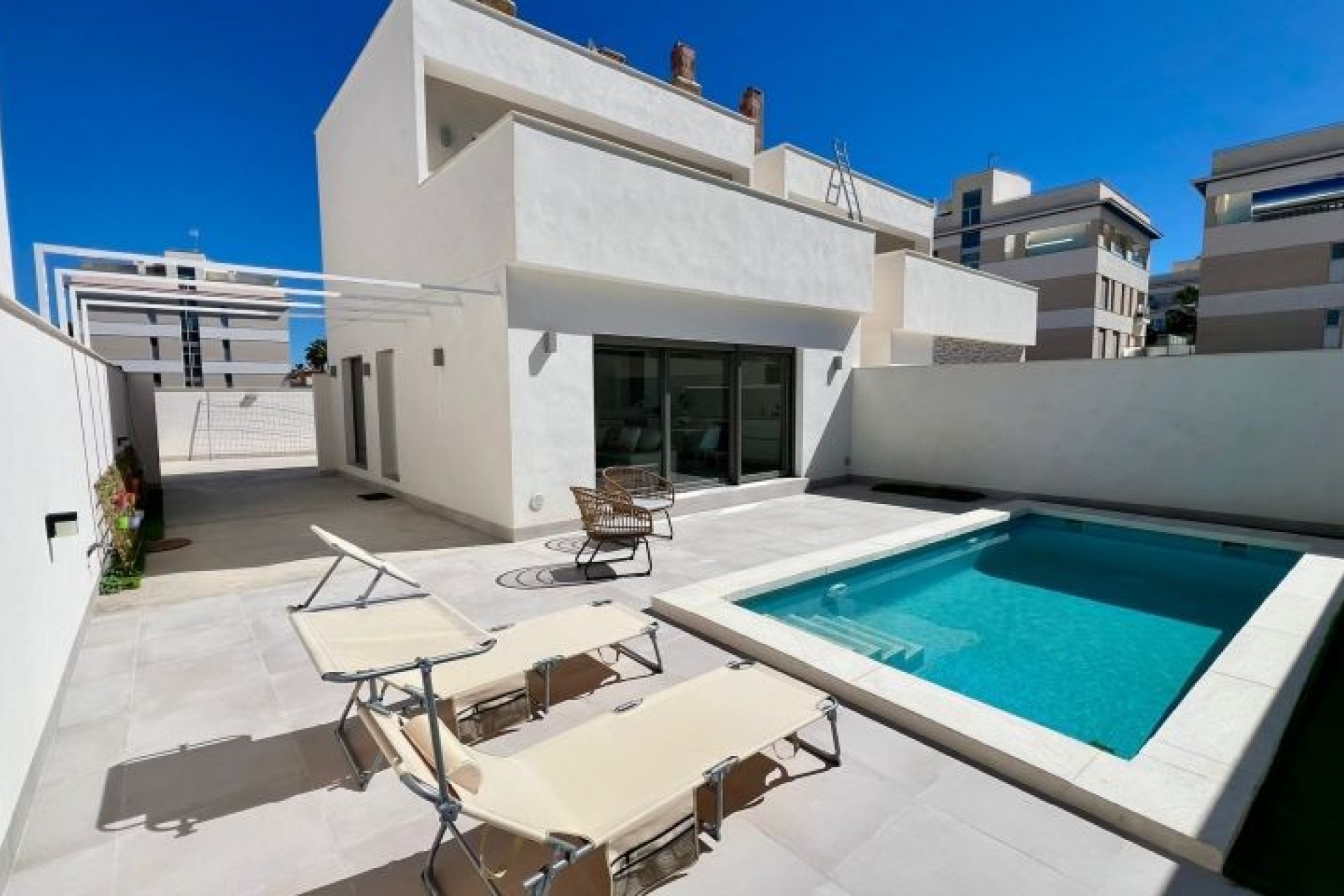 Reventa - Villa -
Orihuela Costa - Costa Blanca