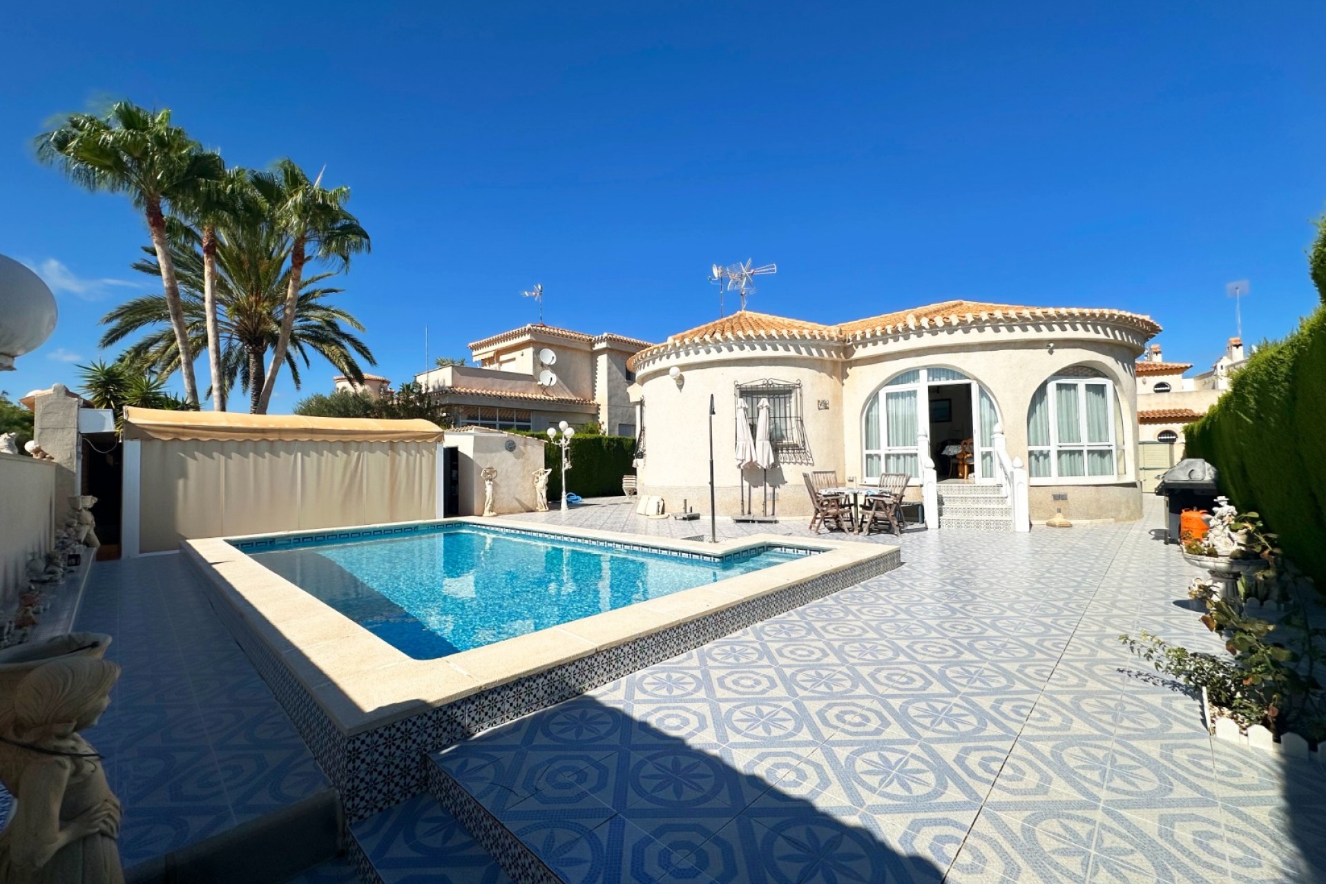 Reventa - Villa -
Orihuela Costa - Costa Blanca