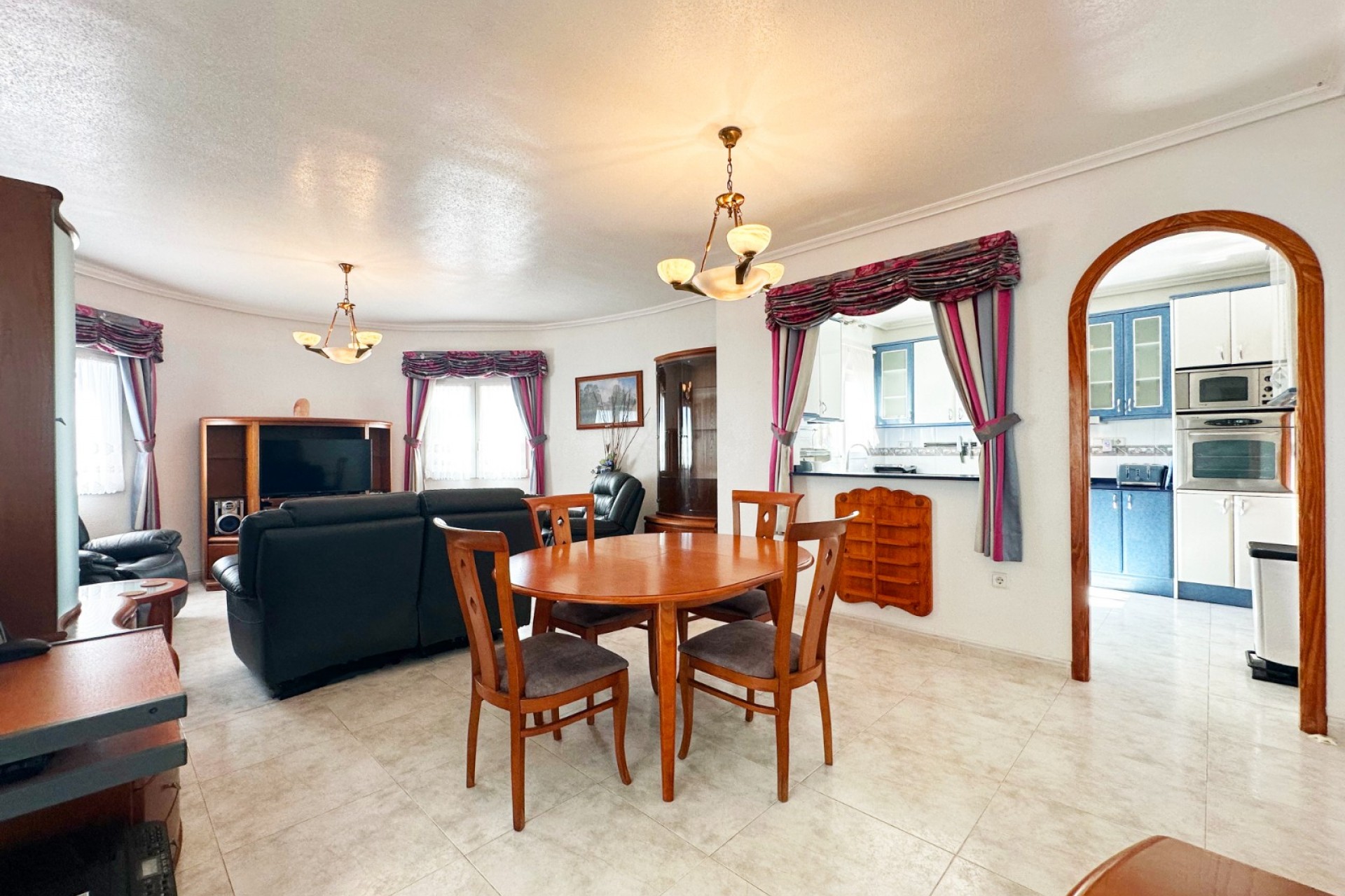 Reventa - Villa -
Orihuela Costa - Costa Blanca