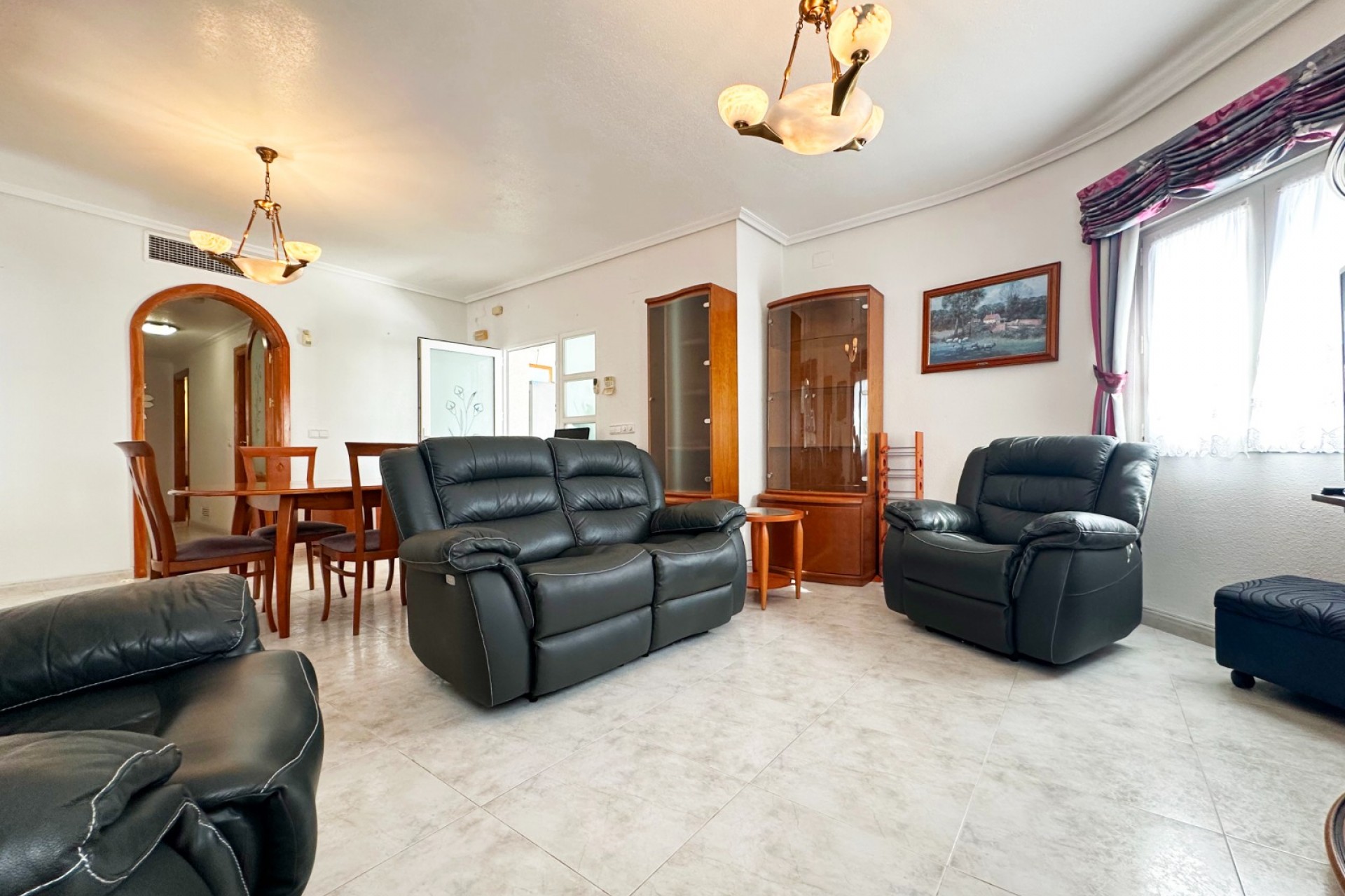 Reventa - Villa -
Orihuela Costa - Costa Blanca