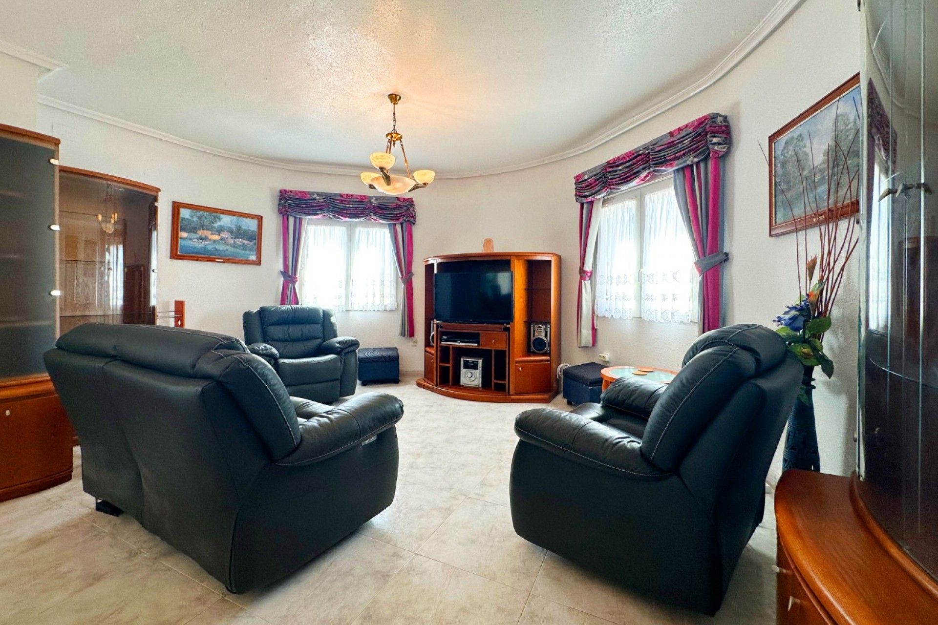 Reventa - Villa -
Orihuela Costa - Costa Blanca