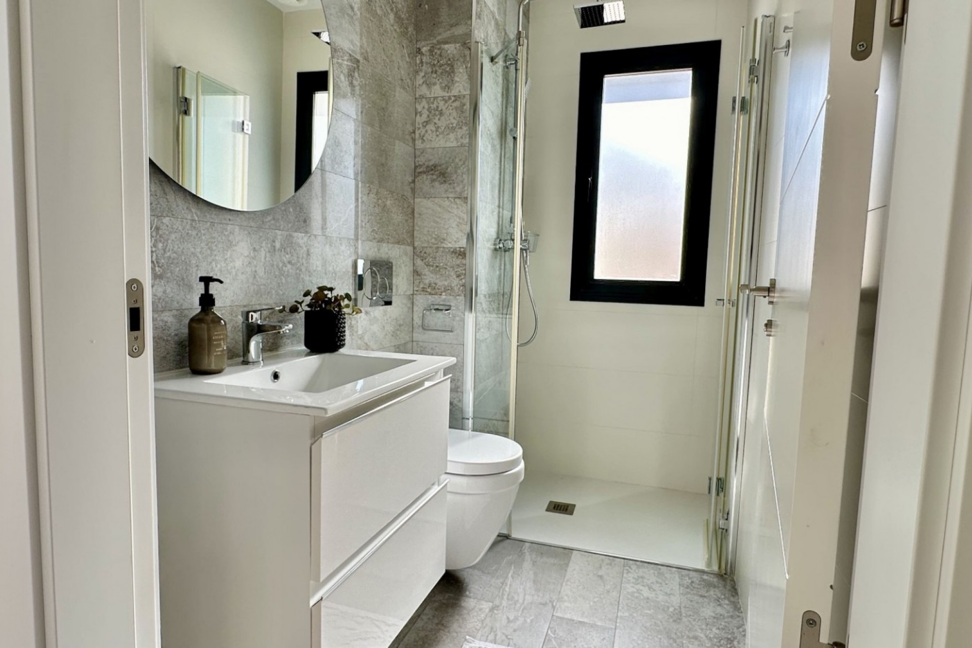 Reventa - Villa -
Orihuela Costa - Costa Blanca