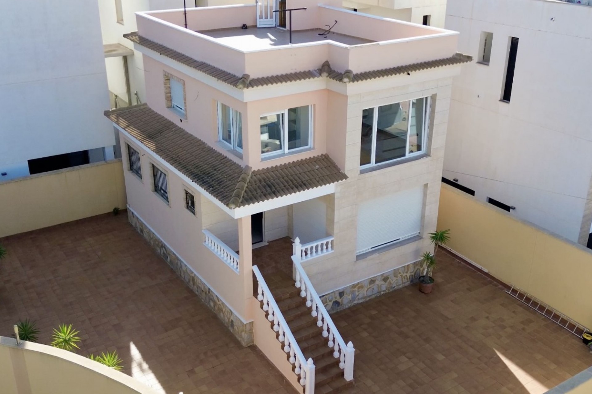 Reventa - Villa -
Orihuela Costa - Costa Blanca