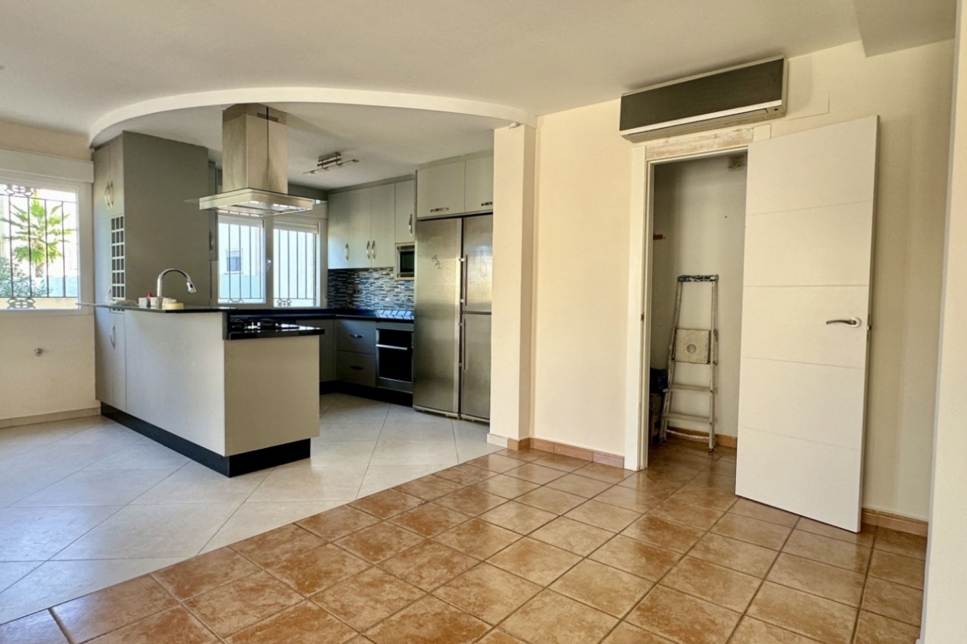 Reventa - Villa -
Orihuela Costa - Costa Blanca