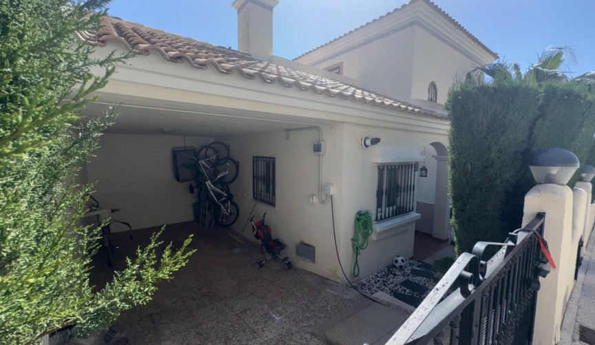 Reventa - Villa -
Orihuela Costa - Costa Blanca