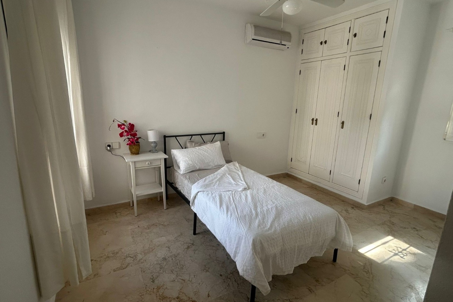 Reventa - Villa -
Orihuela Costa - Costa Blanca