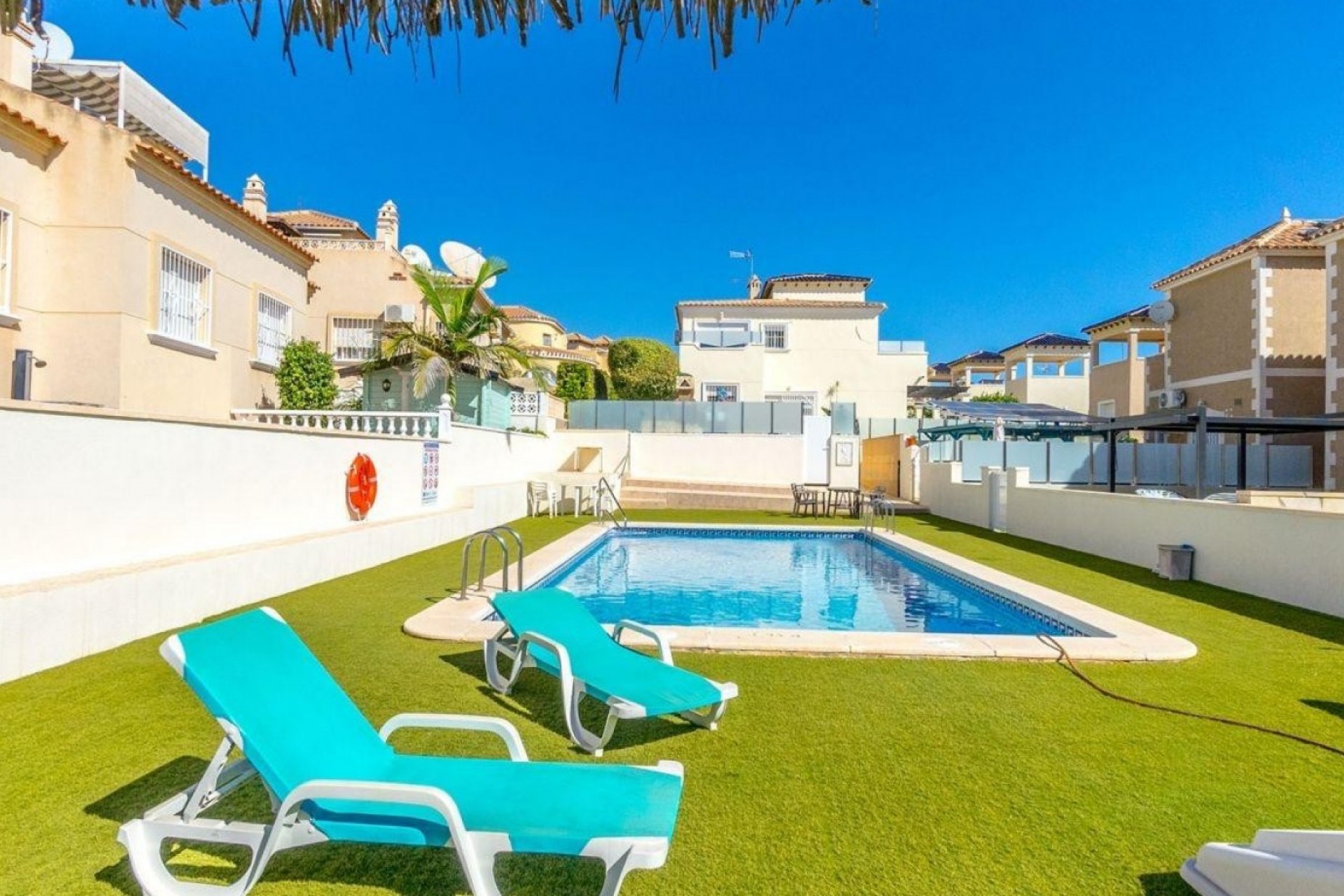 Reventa - Villa -
Orihuela Costa - Costa Blanca