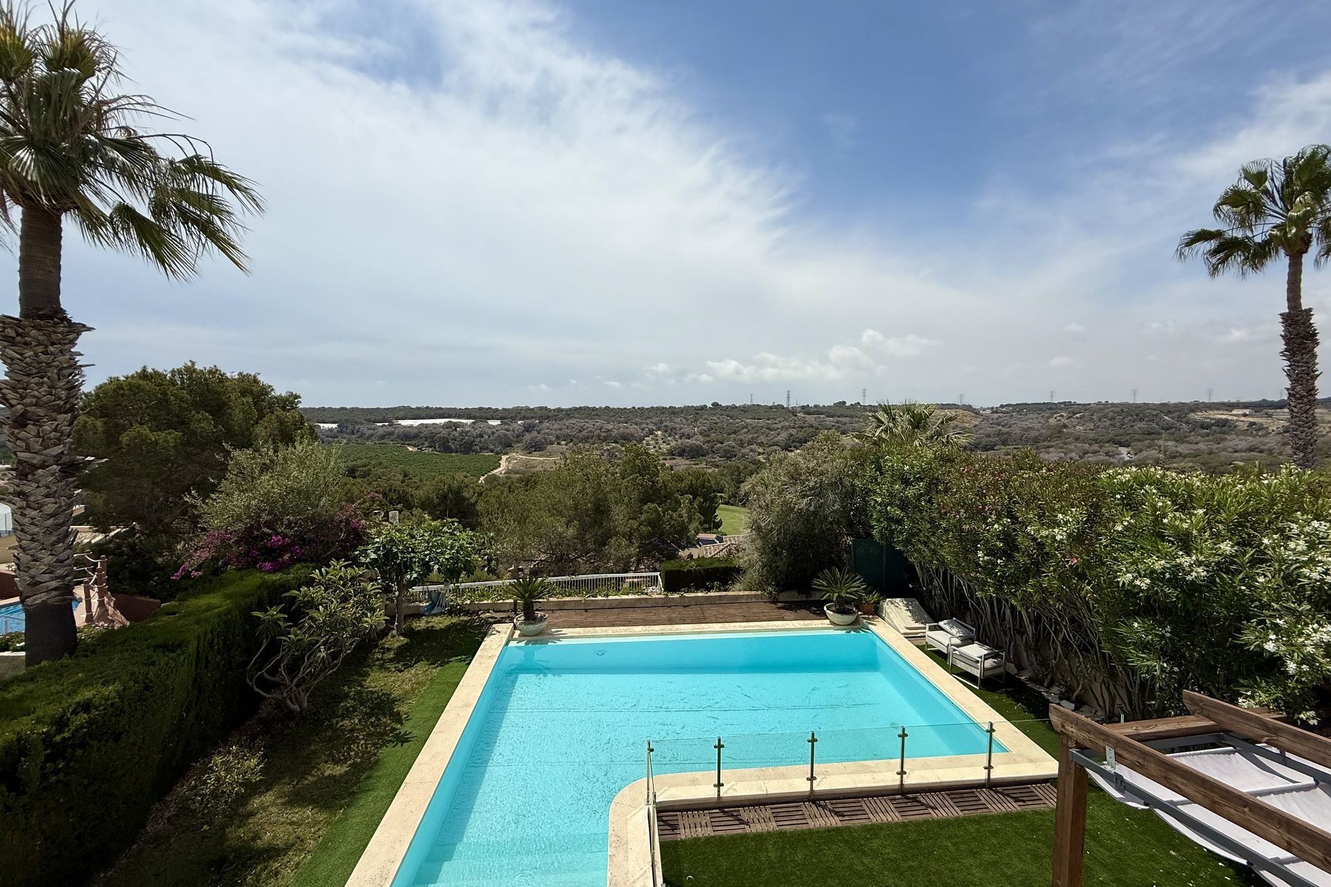 Reventa - Villa -
Orihuela Costa - Costa Blanca