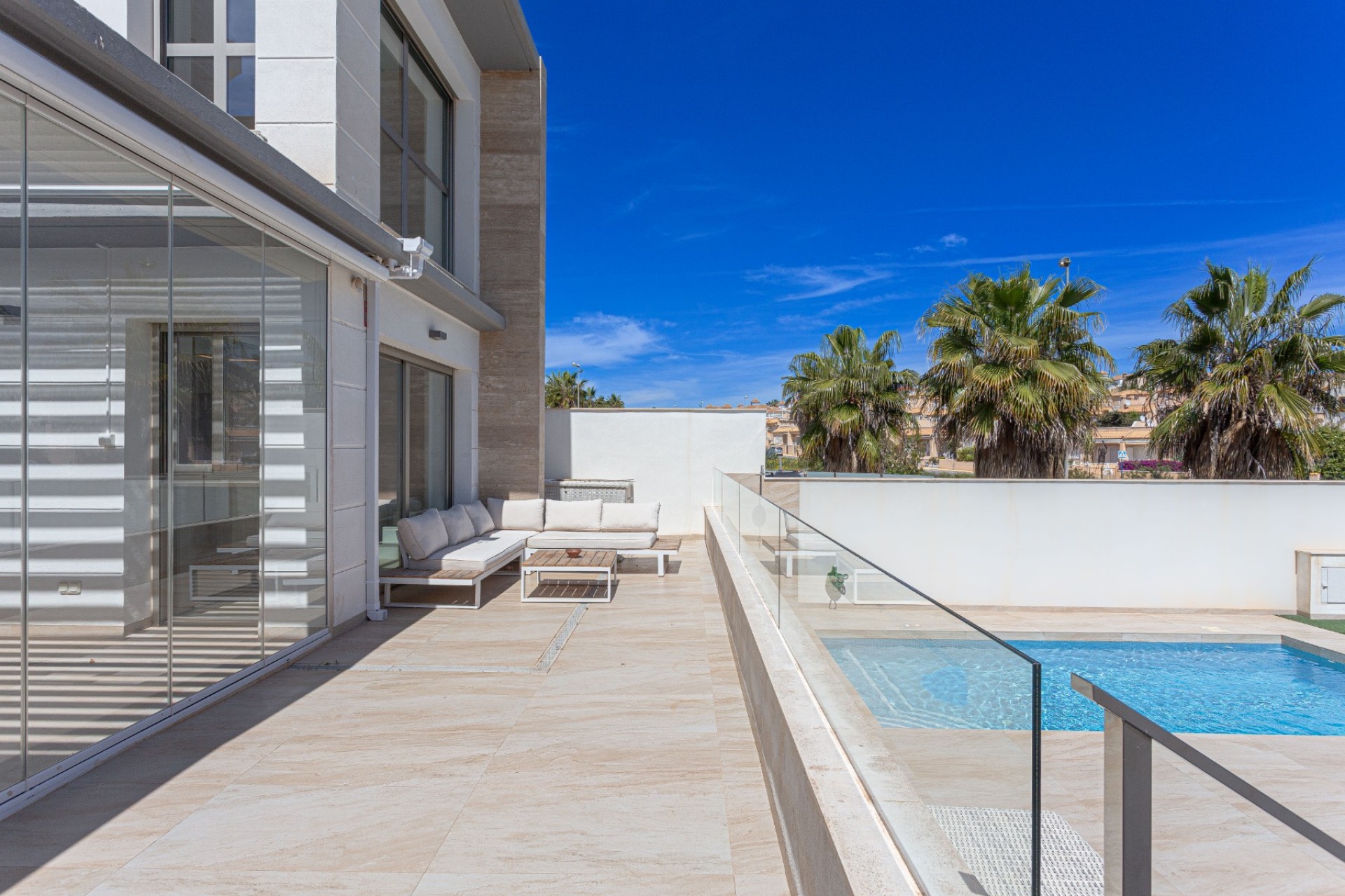 Reventa - Villa -
Orihuela Costa - Costa Blanca