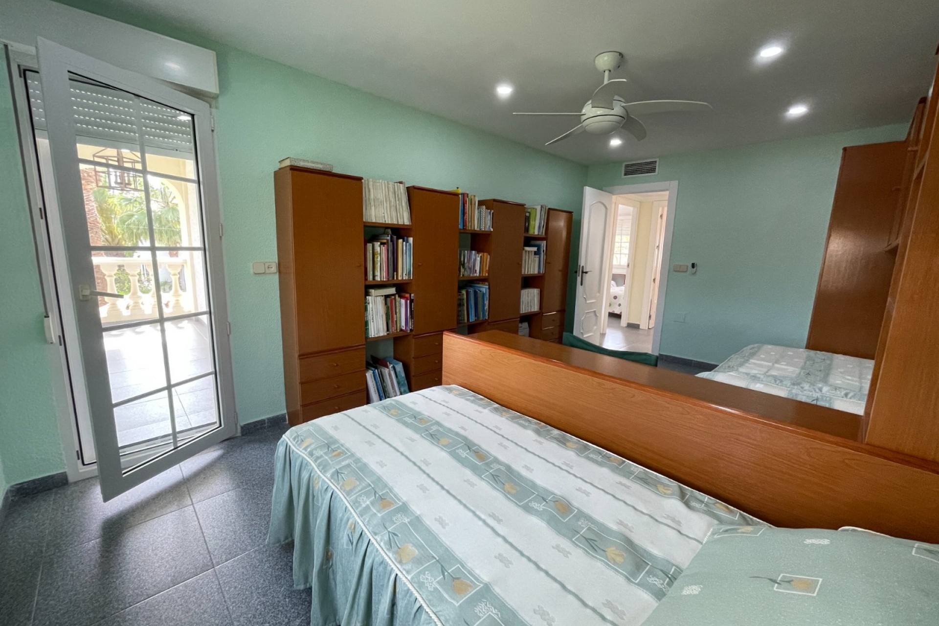 Reventa - Villa -
Orihuela Costa - Costa Blanca