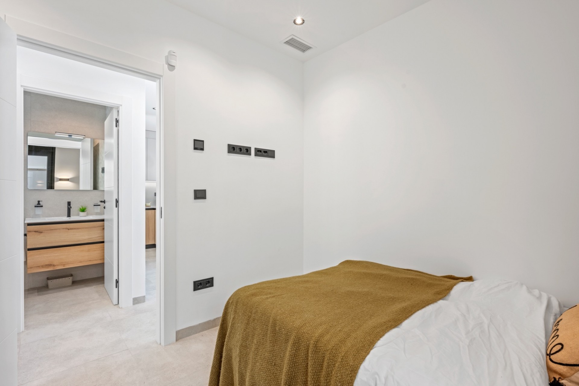 Reventa - Villa -
Orihuela Costa - Costa Blanca