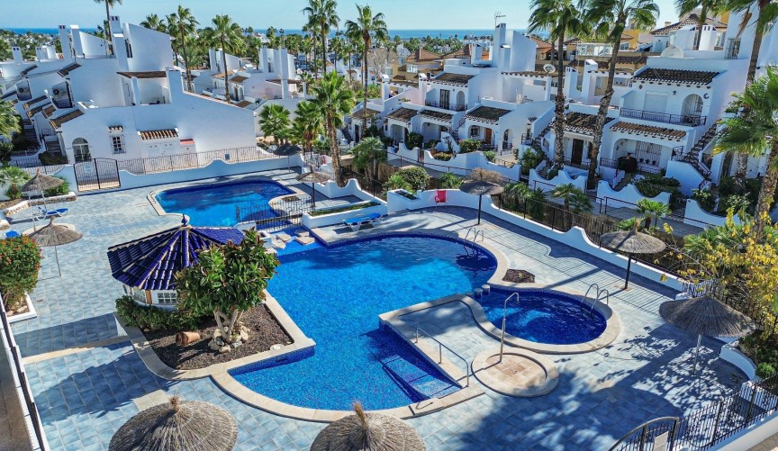 Reventa - Villa -
Orihuela Costa - Costa Blanca