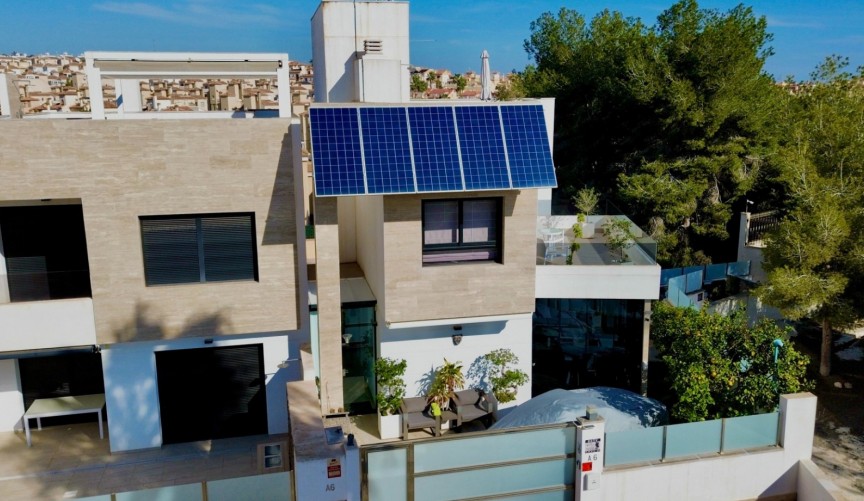 Reventa - Villa -
Orihuela Costa - Costa Blanca