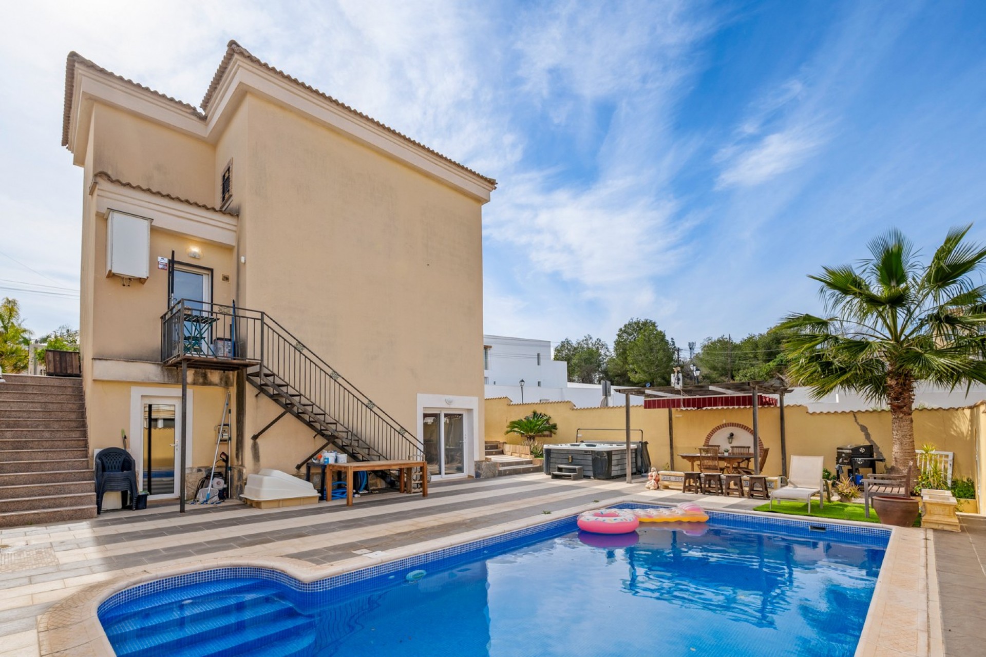 Reventa - Villa -
Orihuela Costa - Costa Blanca