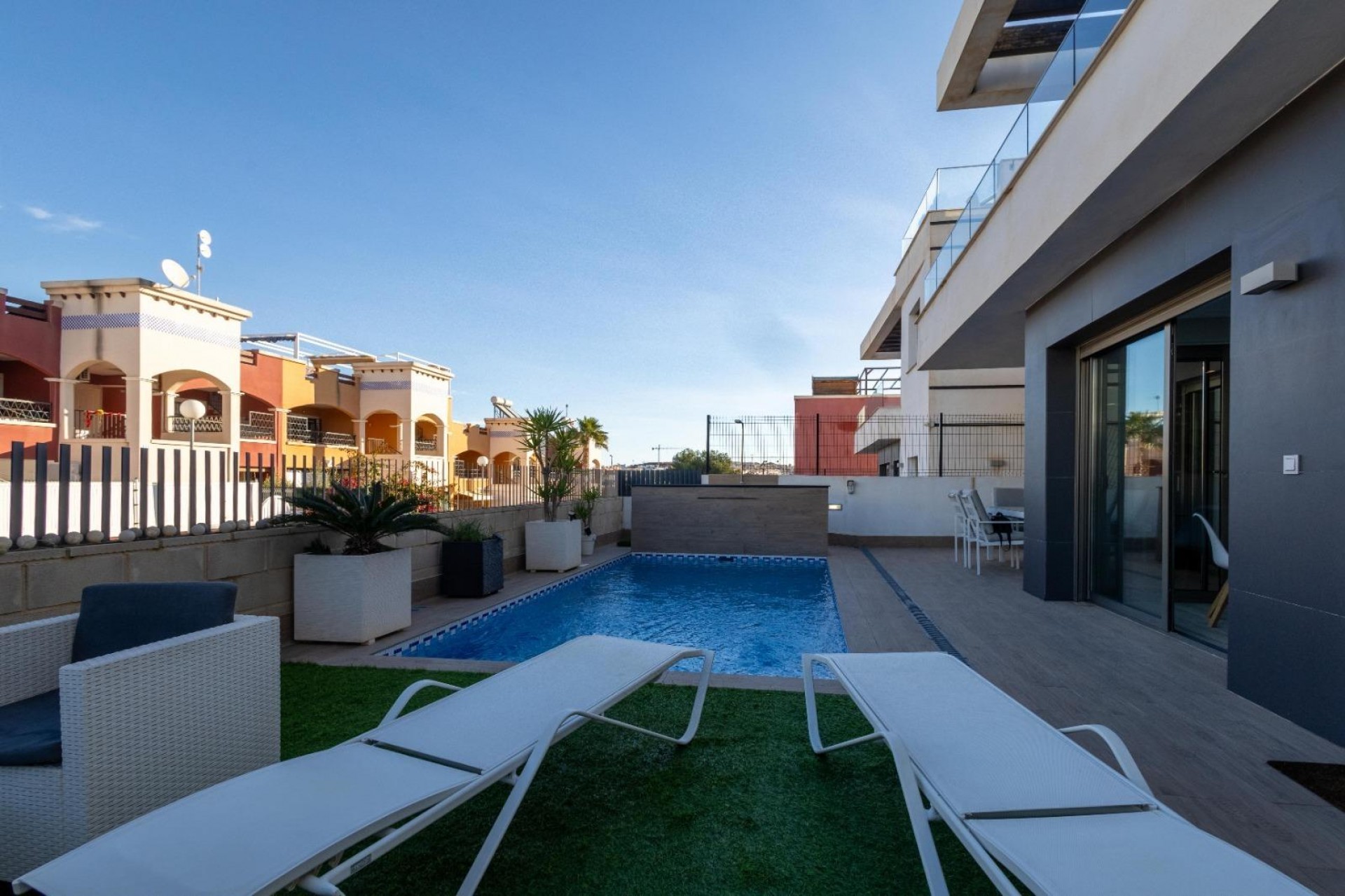 Reventa - Villa -
Orihuela Costa - Costa Blanca