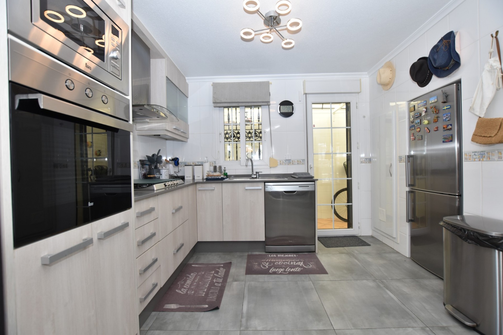 Reventa - Villa -
Orihuela Costa - Costa Blanca