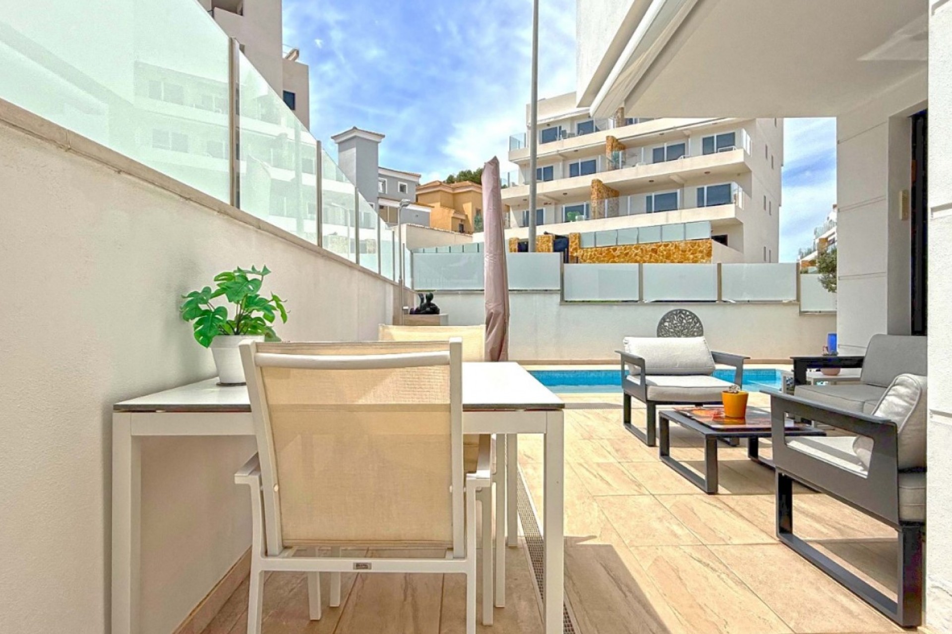 Reventa - Villa -
Orihuela Costa - Costa Blanca