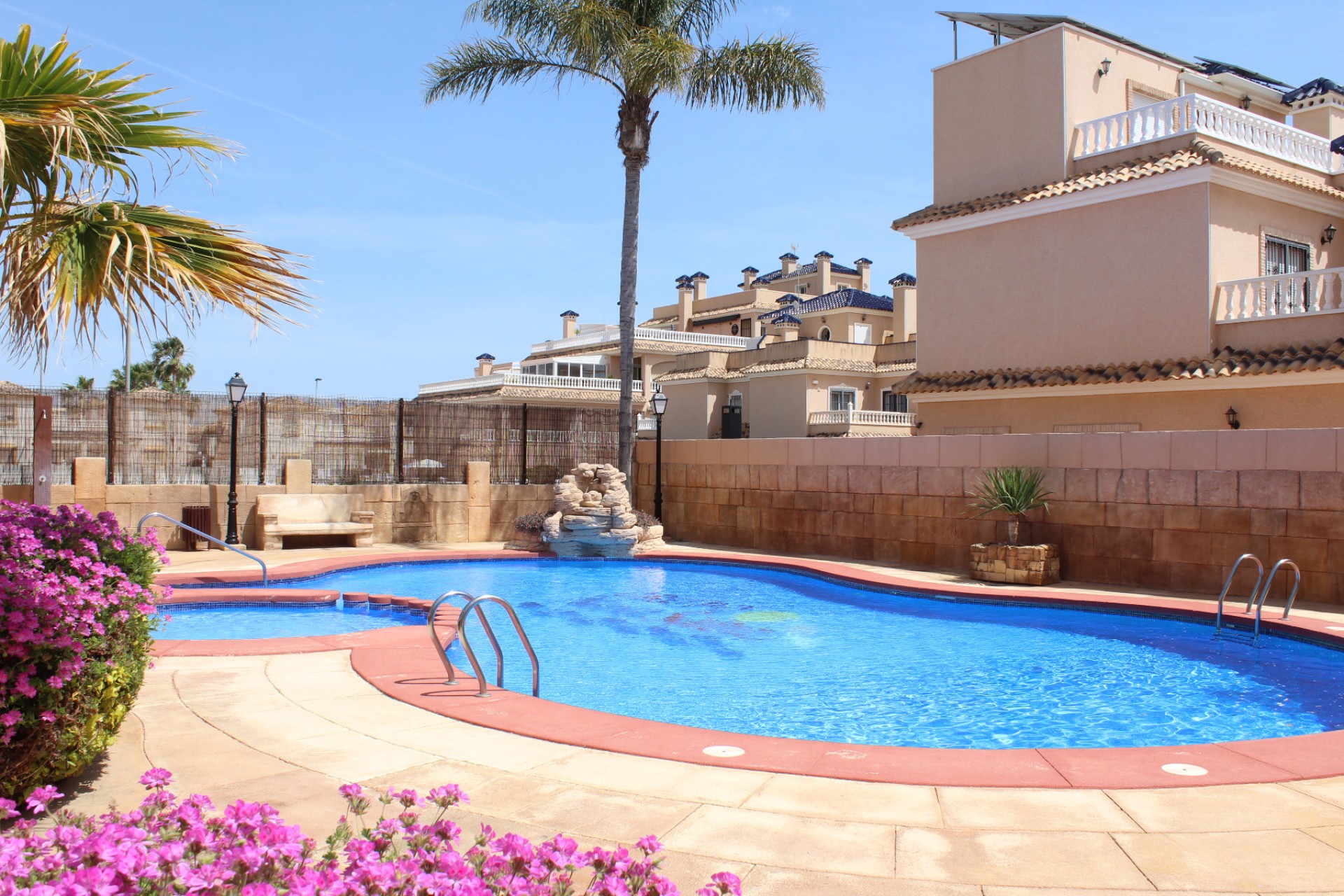 Reventa - Villa -
Orihuela Costa - Costa Blanca