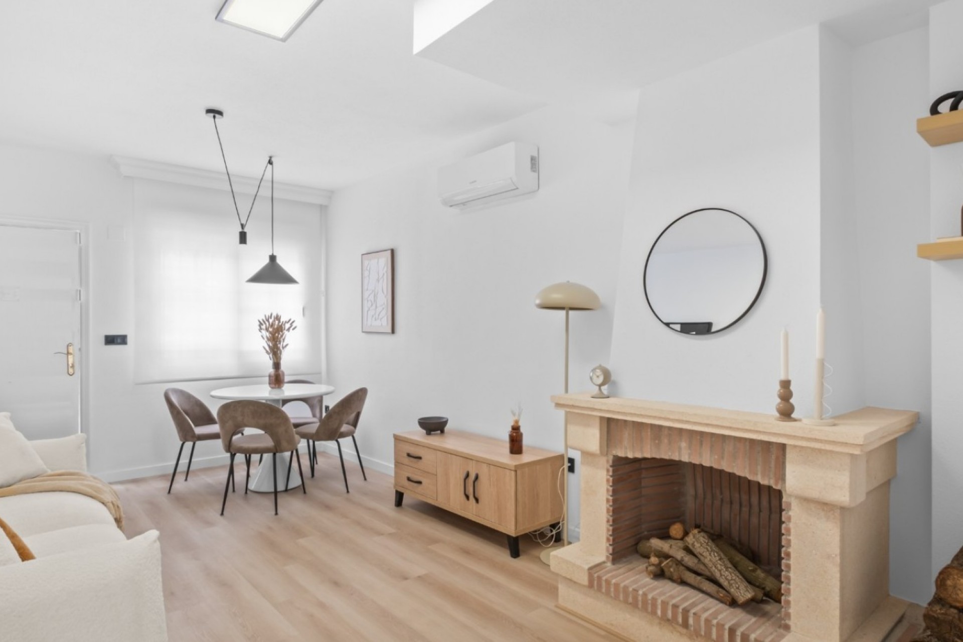 Reventa - Villa -
Orihuela Costa - Costa Blanca