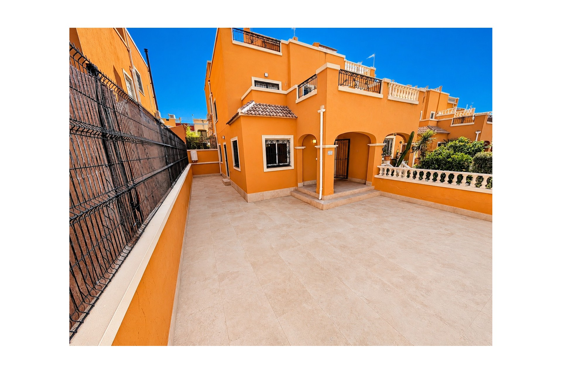 Reventa - Villa -
Orihuela Costa - Costa Blanca