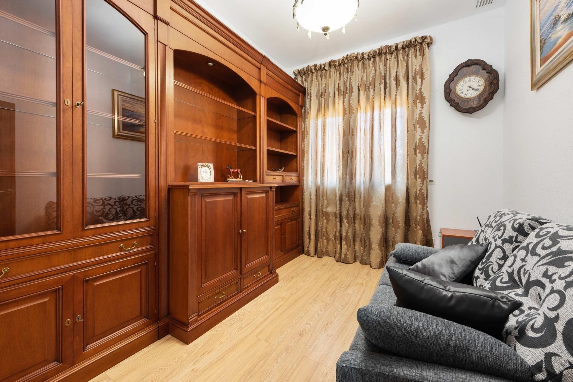 Reventa - Villa -
Orihuela Costa - Costa Blanca