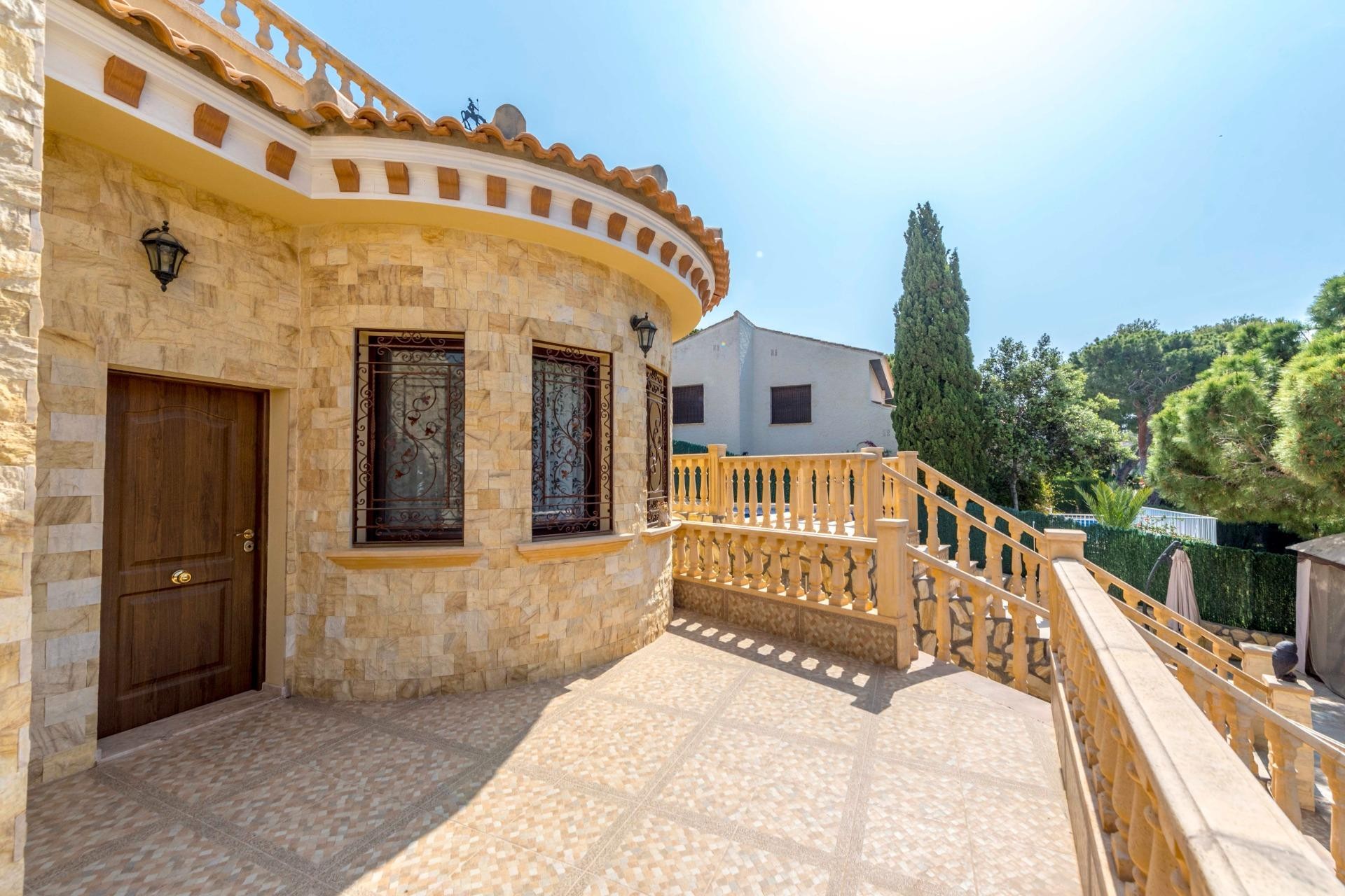 Reventa - Villa -
Orihuela Costa - Costa Blanca