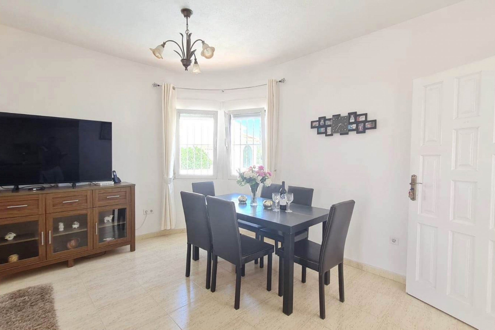 Reventa - Villa -
Orihuela Costa - Costa Blanca