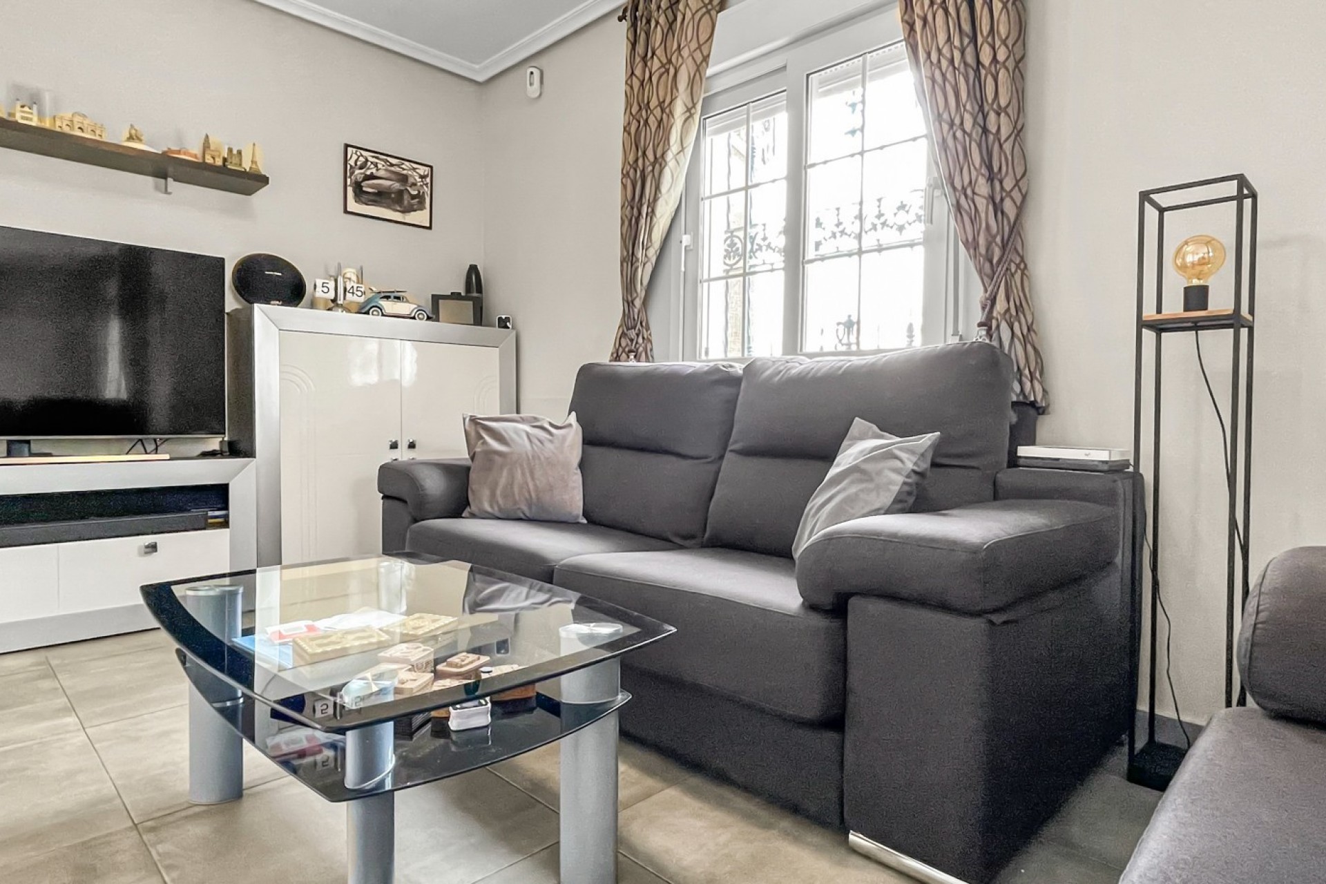 Reventa - Villa -
Orihuela Costa - Costa Blanca