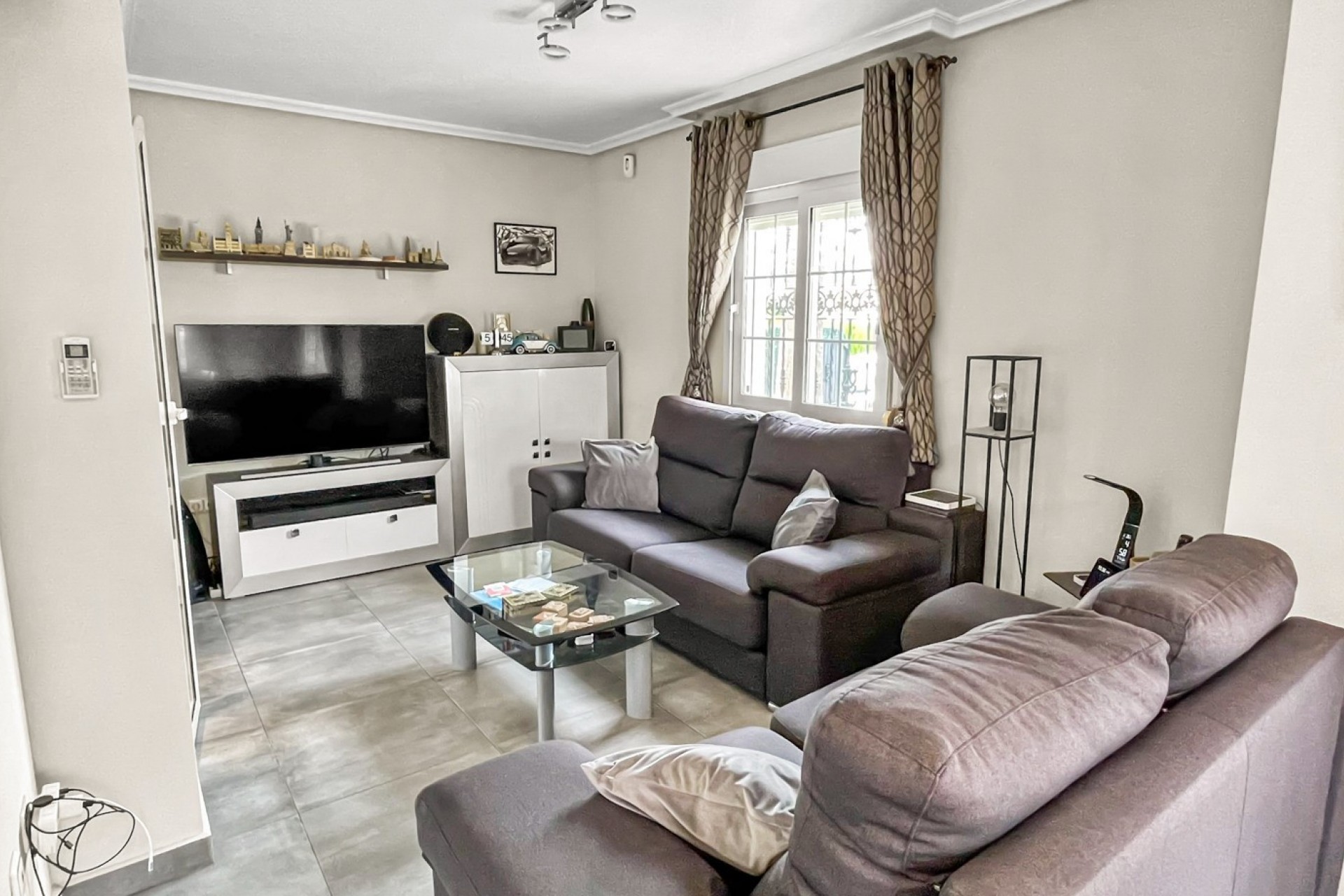 Reventa - Villa -
Orihuela Costa - Costa Blanca