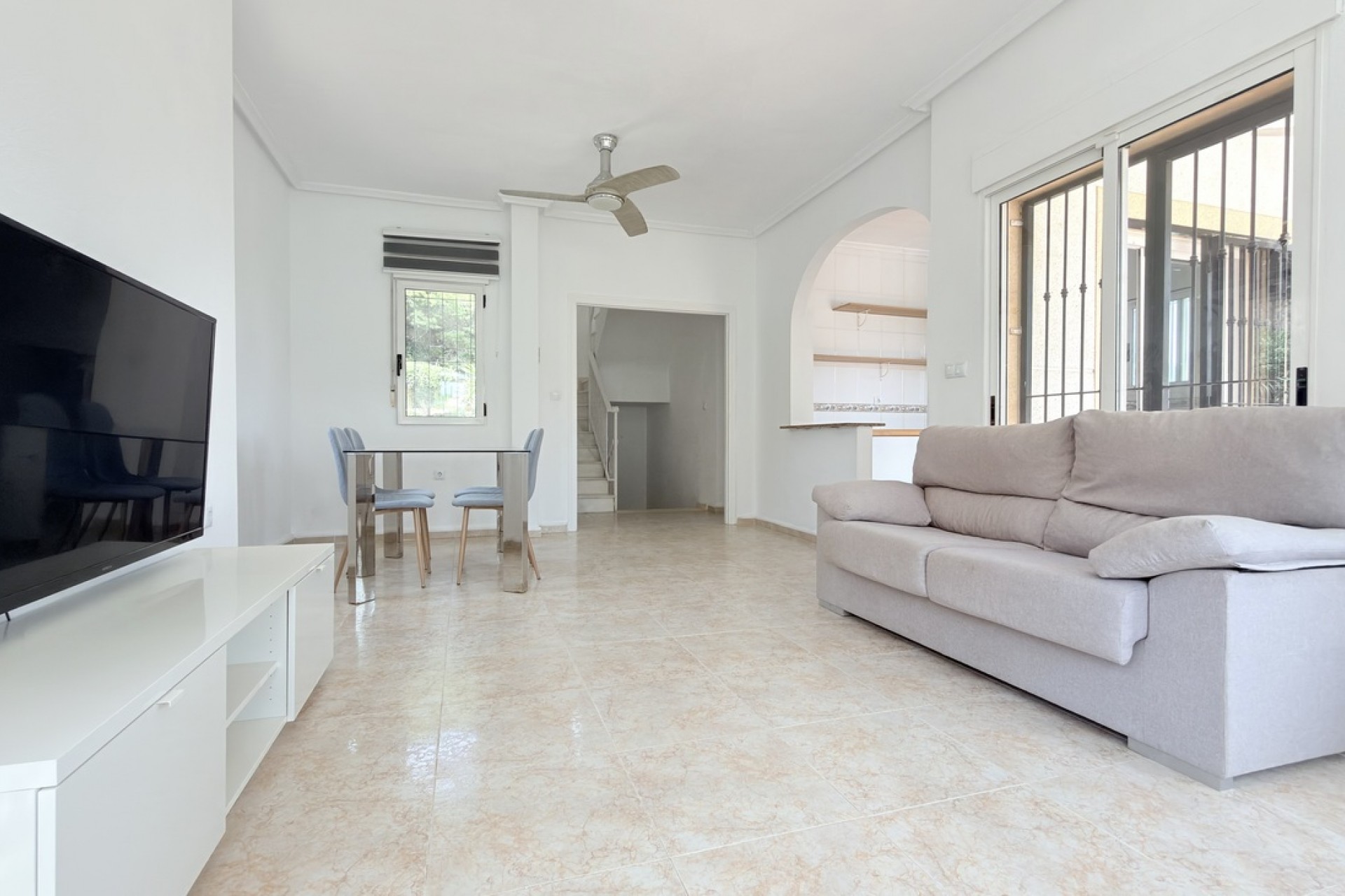 Reventa - Villa -
Orihuela Costa - Costa Blanca