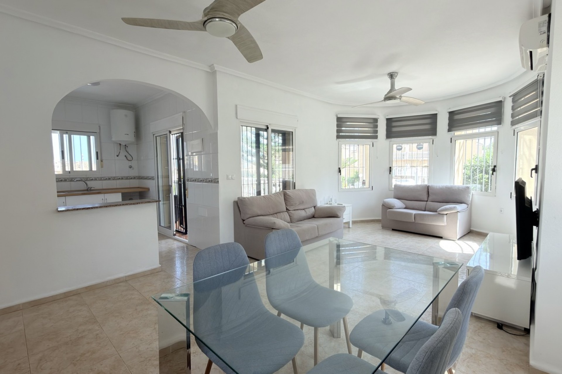 Reventa - Villa -
Orihuela Costa - Costa Blanca