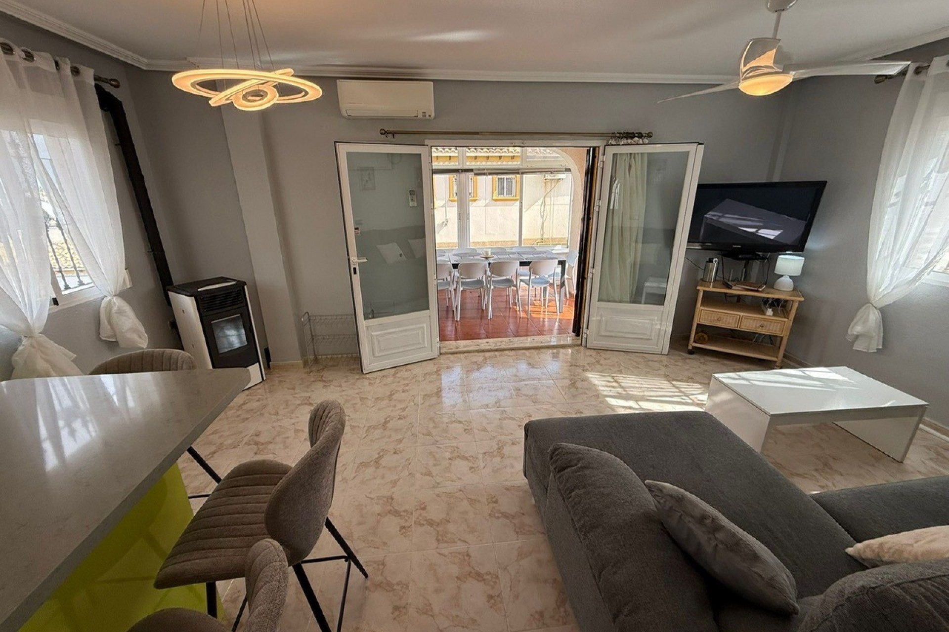 Reventa - Villa -
Orihuela Costa - Costa Blanca