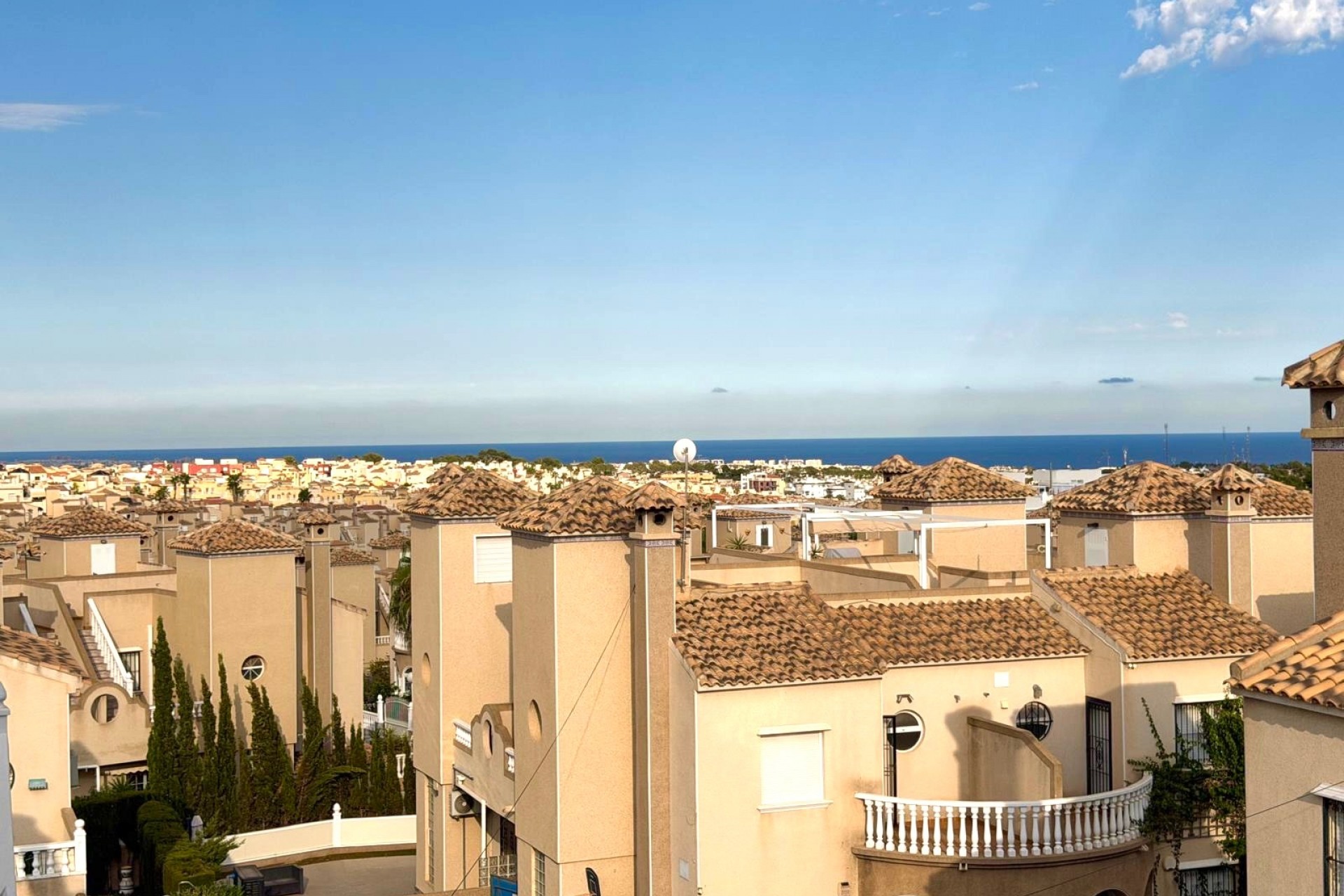 Reventa - Villa -
Orihuela Costa - Costa Blanca