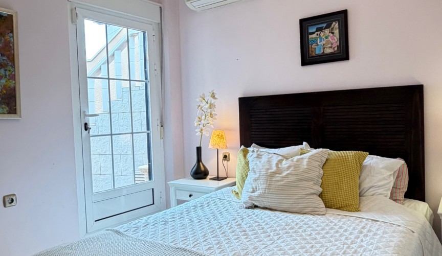Reventa - Villa -
Orihuela Costa - Costa Blanca