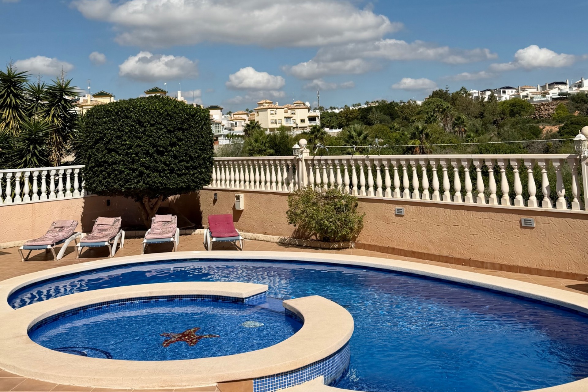Reventa - Villa -
Orihuela Costa - Costa Blanca