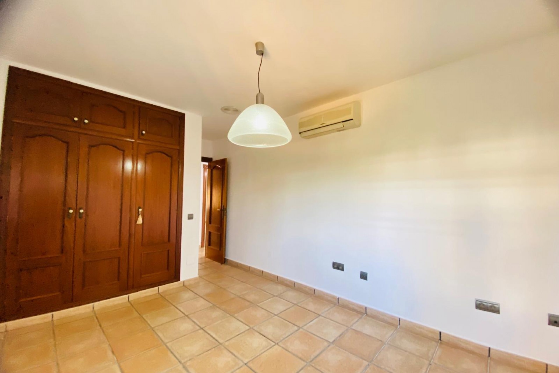 Reventa - Villa -
Orihuela Costa - La Florida